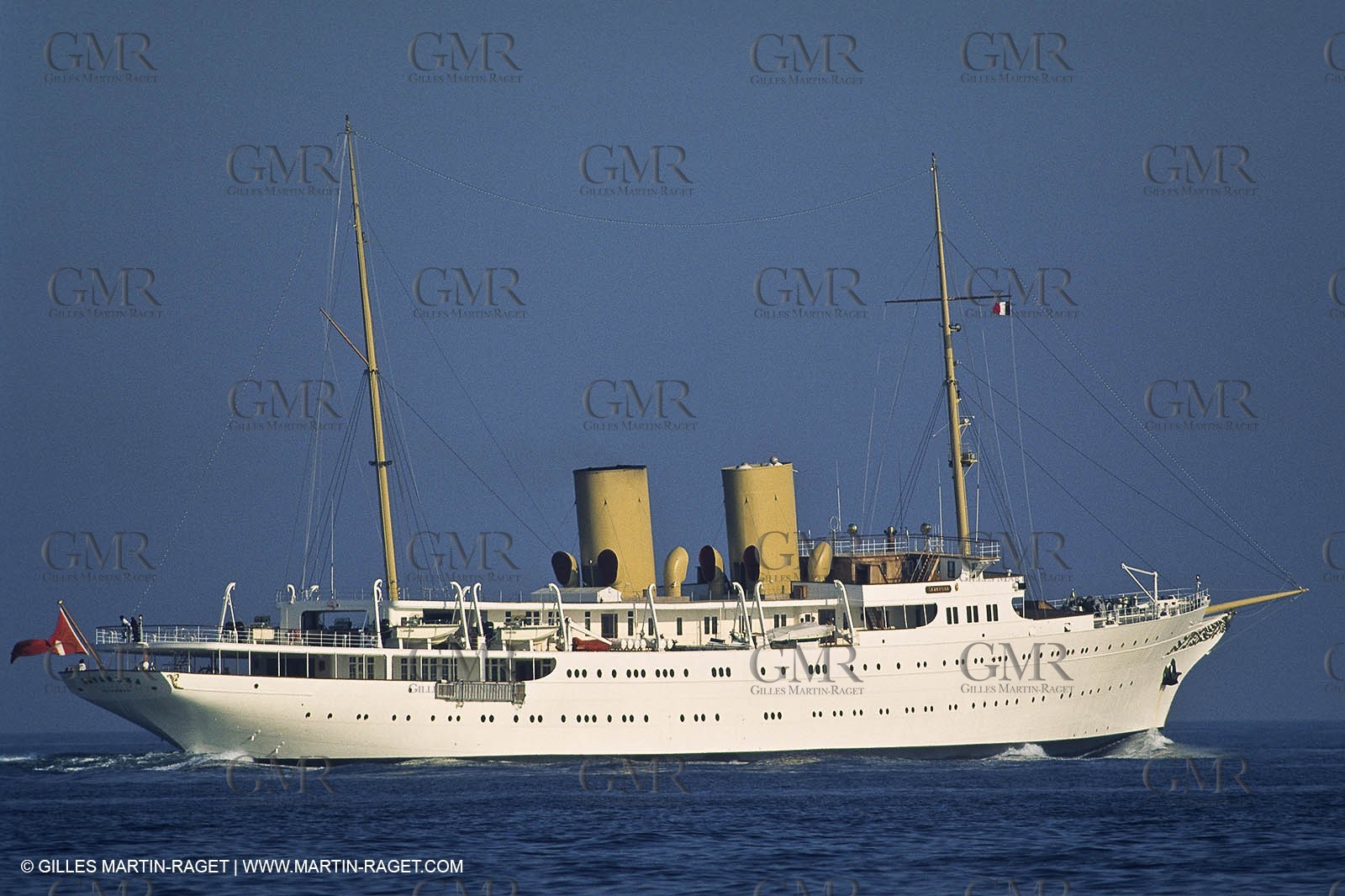 Poawer boats, Classic Motor yachts, Savarona