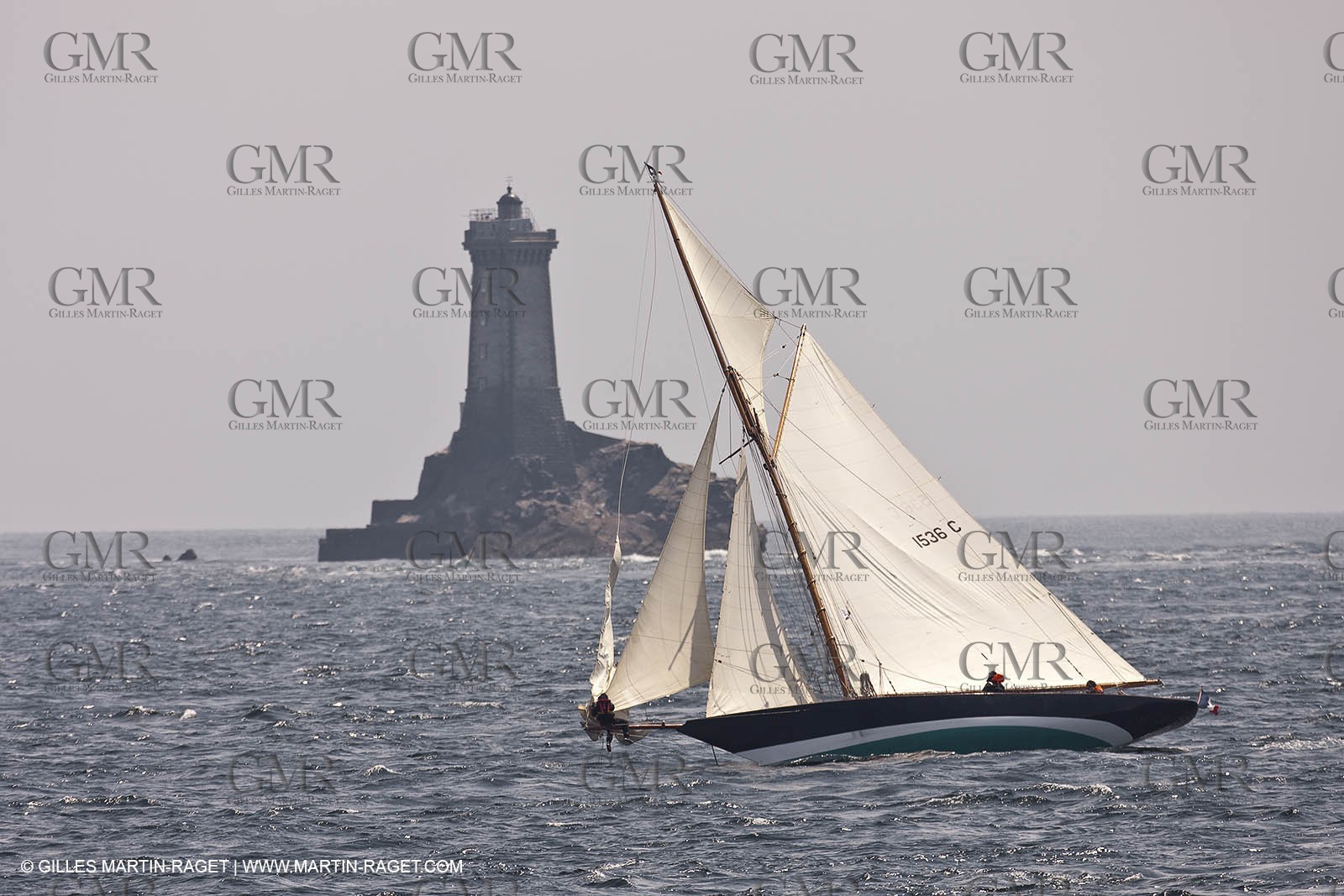 19 05 2010 - Raz de Sein (FRA,29) -  Pen Duick