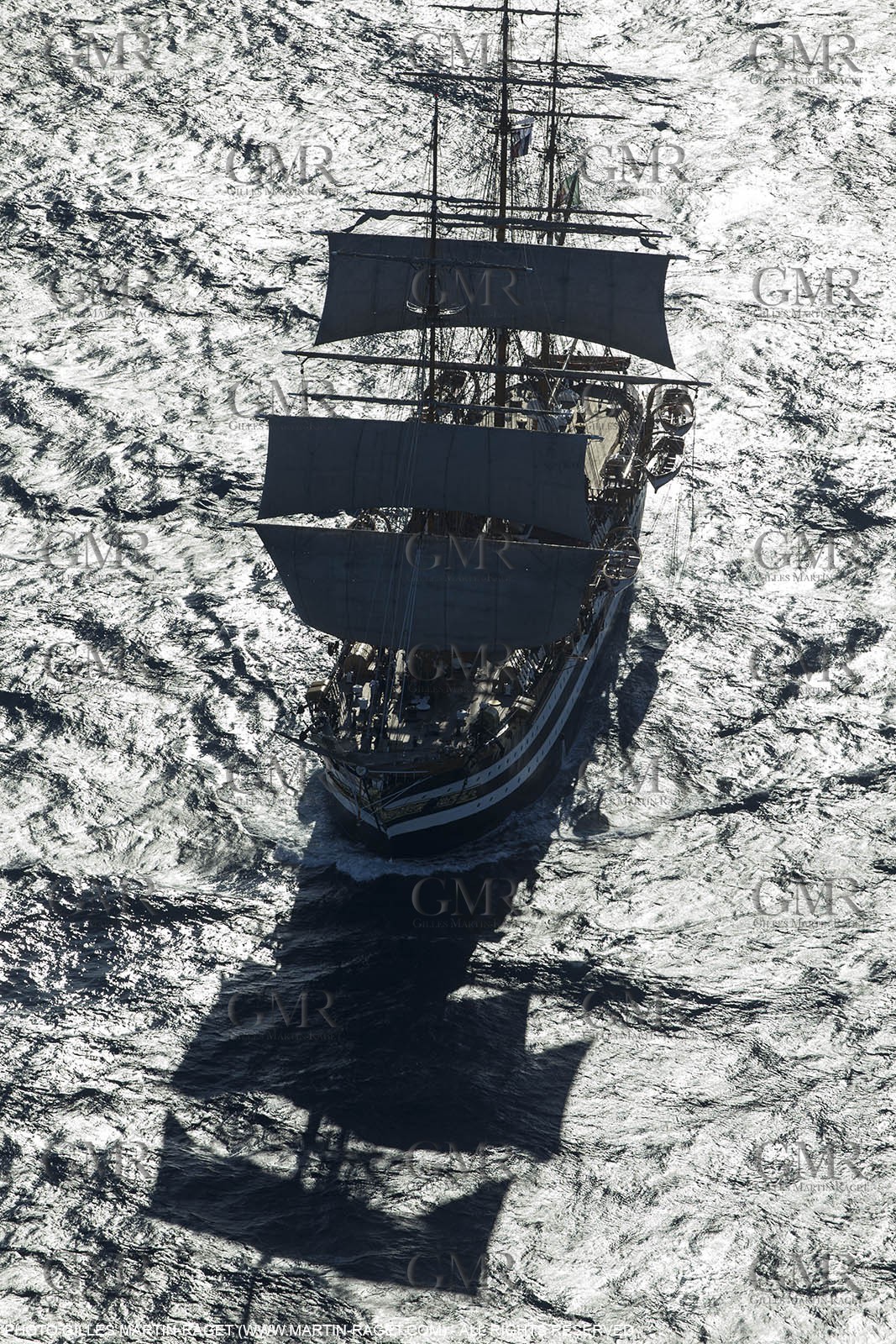 30 09 2013 - Toulon (FRA,83) - Toulon Voiles de Légende - Start towards La Spezia - Amerigo Vespucci