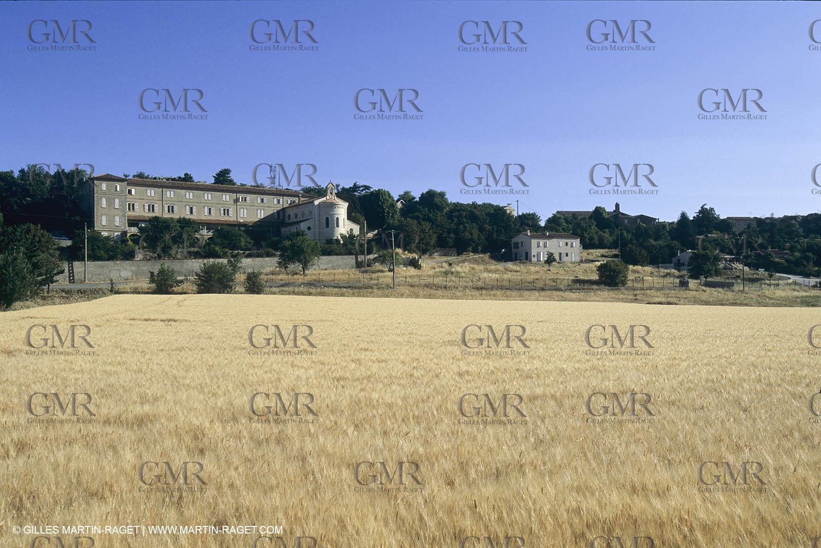 France, Provence, La sainte Baume, Provence verte, collines de Pagnol