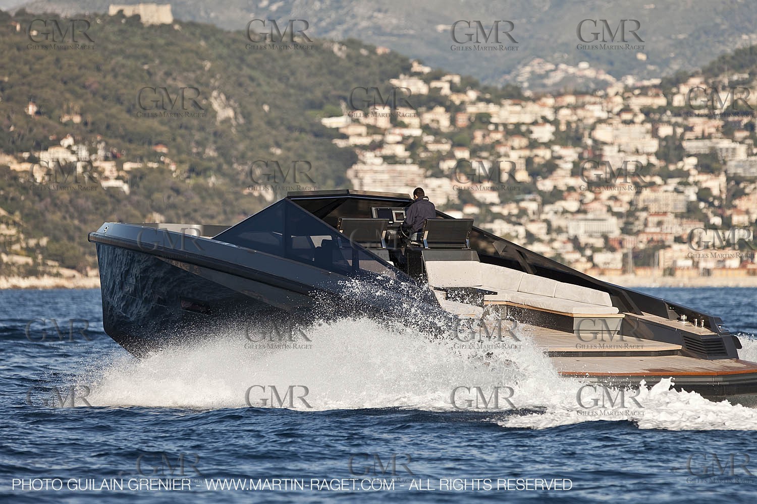 11 11 2009 - Saint Jean Cap Ferrat (FRA,06) Wally Yachts - Wallypower 55