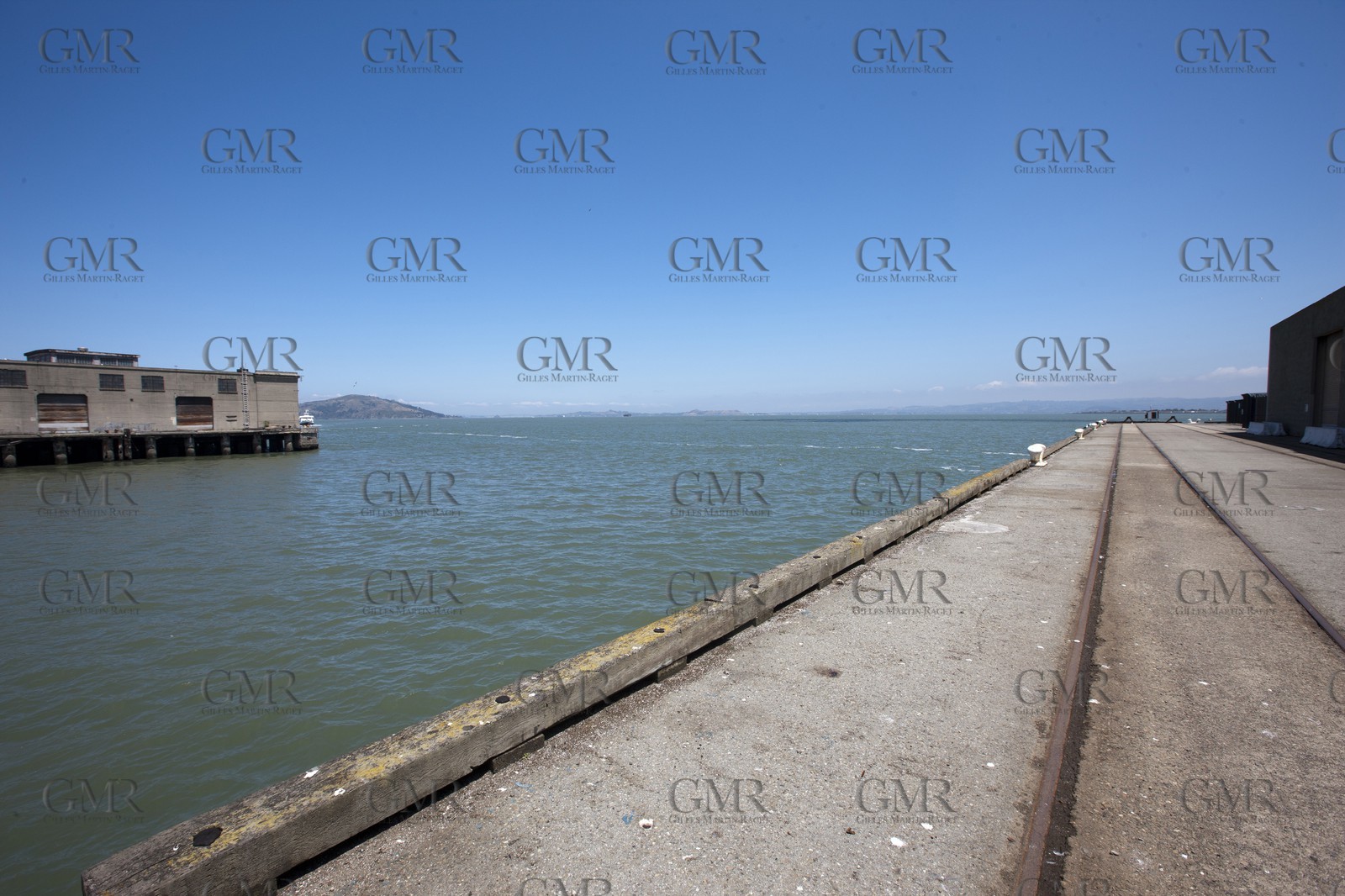 07 06 2011 - San Francisco (USA,CA) - 34th America's Cup - The Piers in their state of origin - Pier 27-29