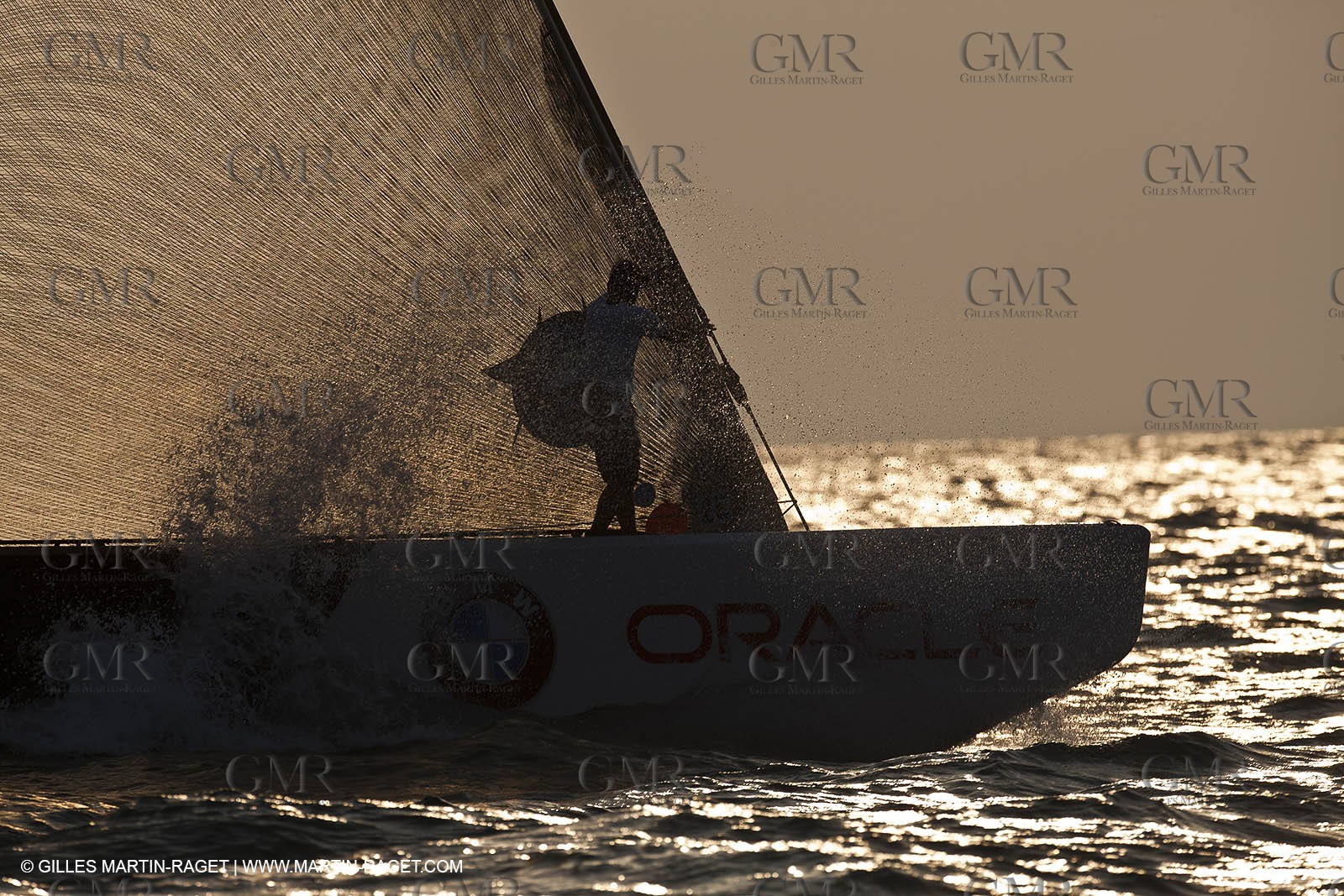 14 11 2010 - Dubai (UAE) - Dubai Louis Vuitton Trophy -  BMW ORACLE Racing - Training - Race Day 1