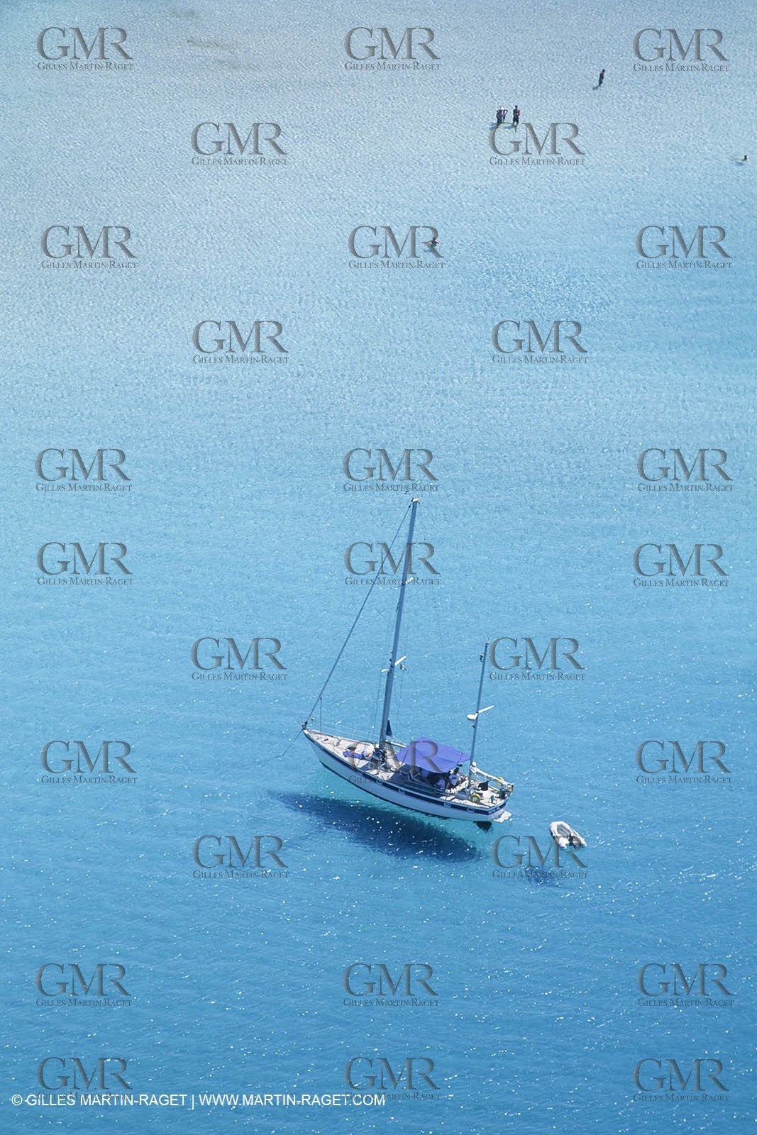 sailing, cruising, monohull at the mooring