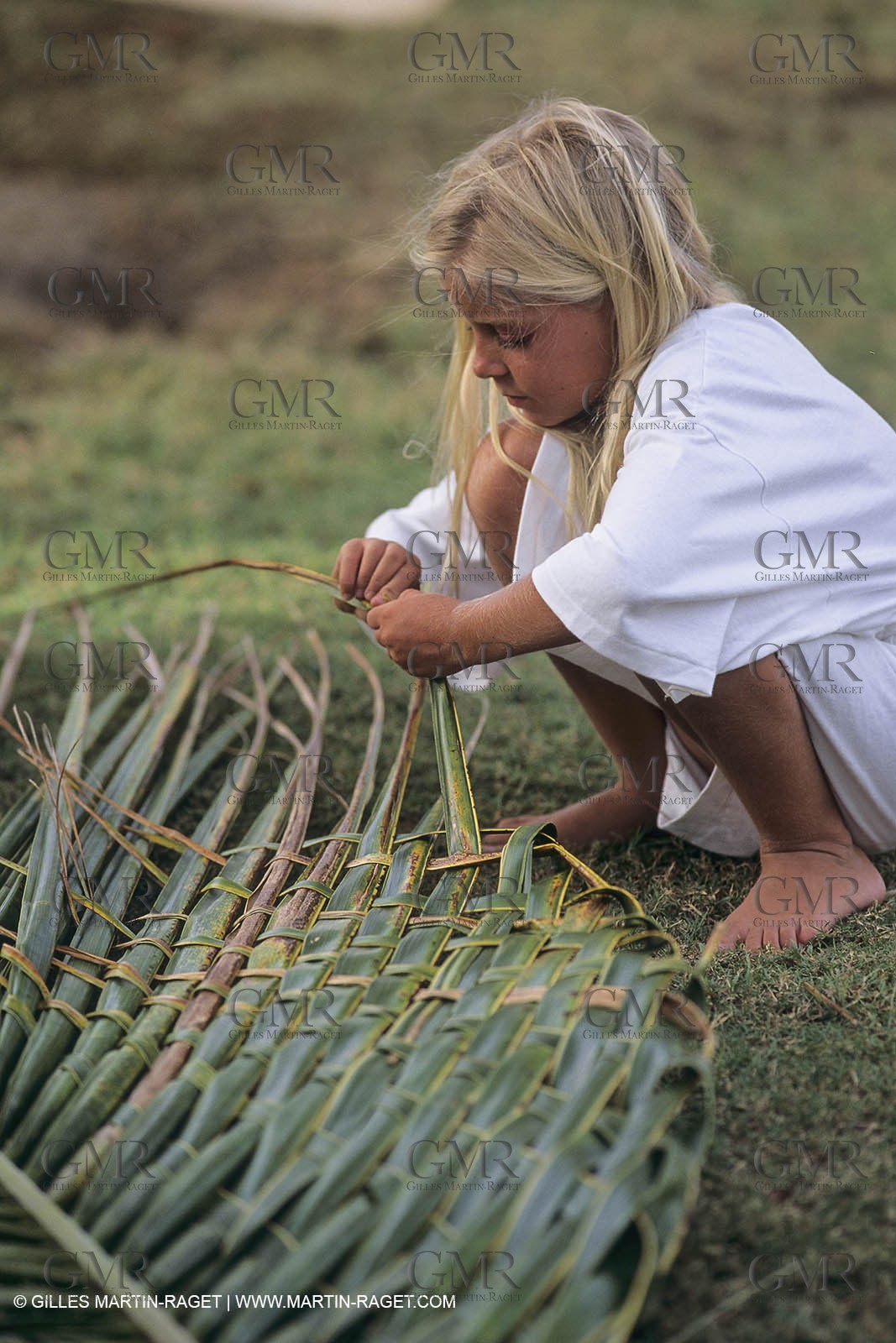 Sailing, cruising, people, children