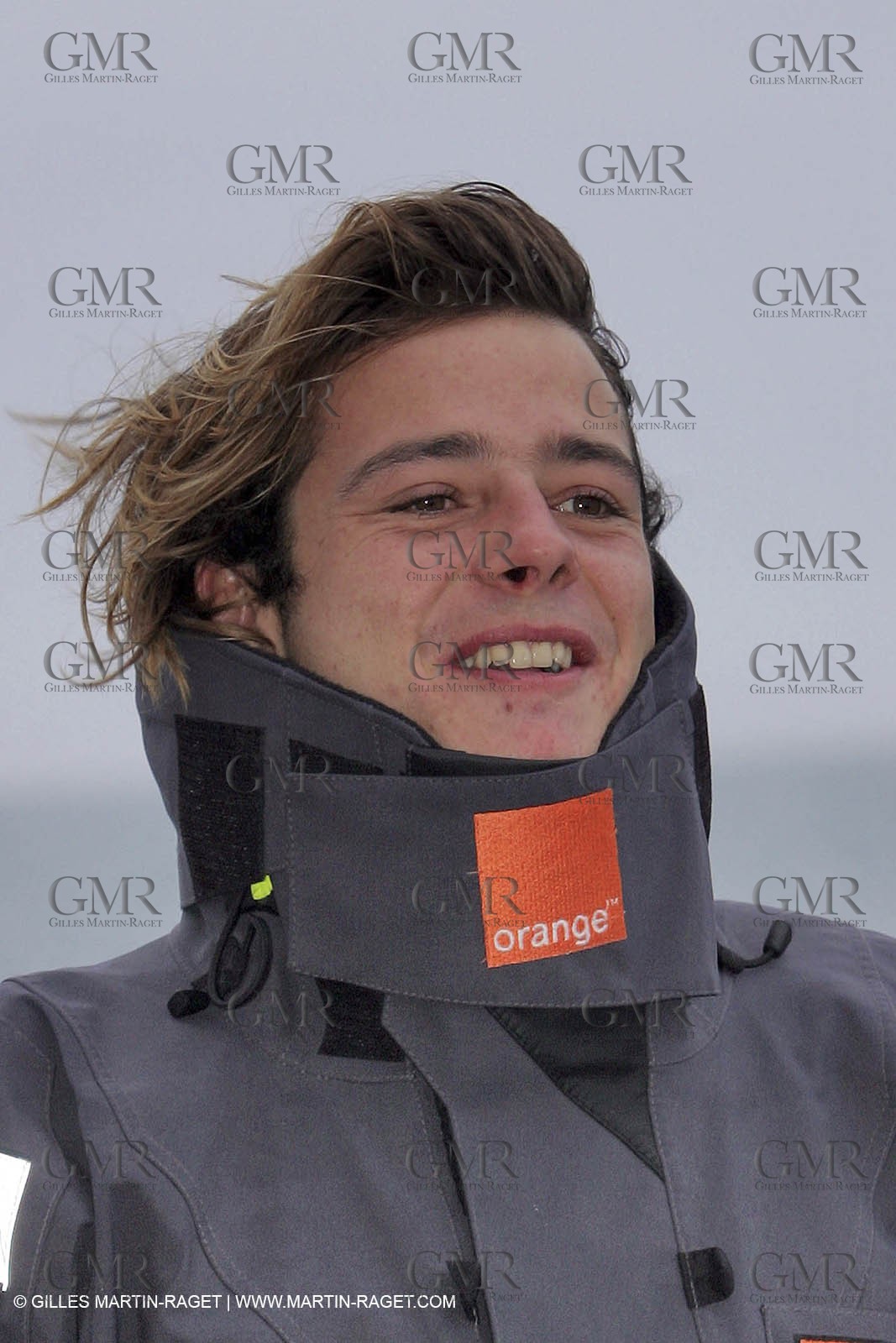 Trophée Jules Verne - Lorient - 30 12 04 - Orange II - Entraînement - A bord - Nicolas de Castro