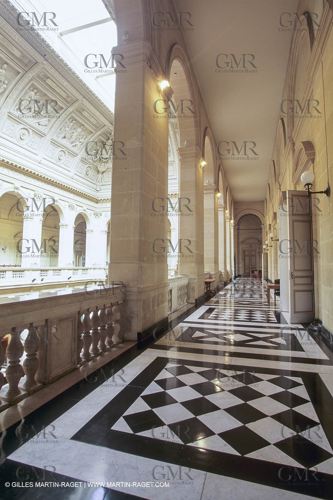 Marseille historical heritage (check keywords for more infos)