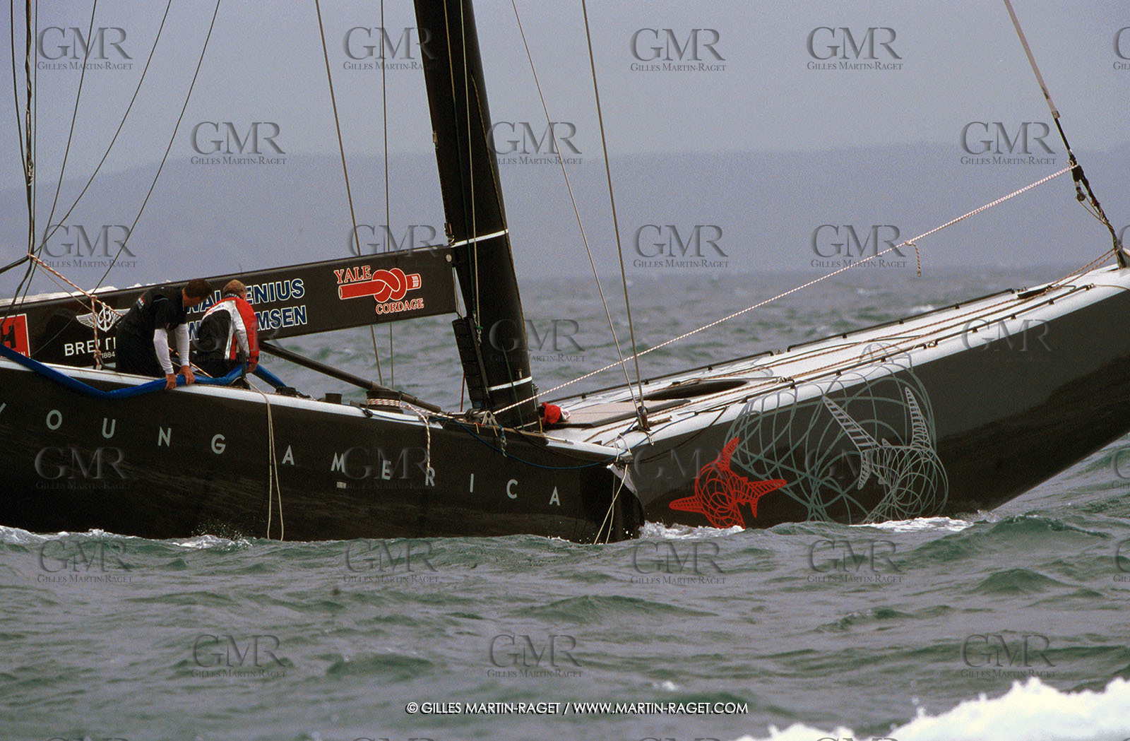 America's Cup, Auckland 2000 , Young America