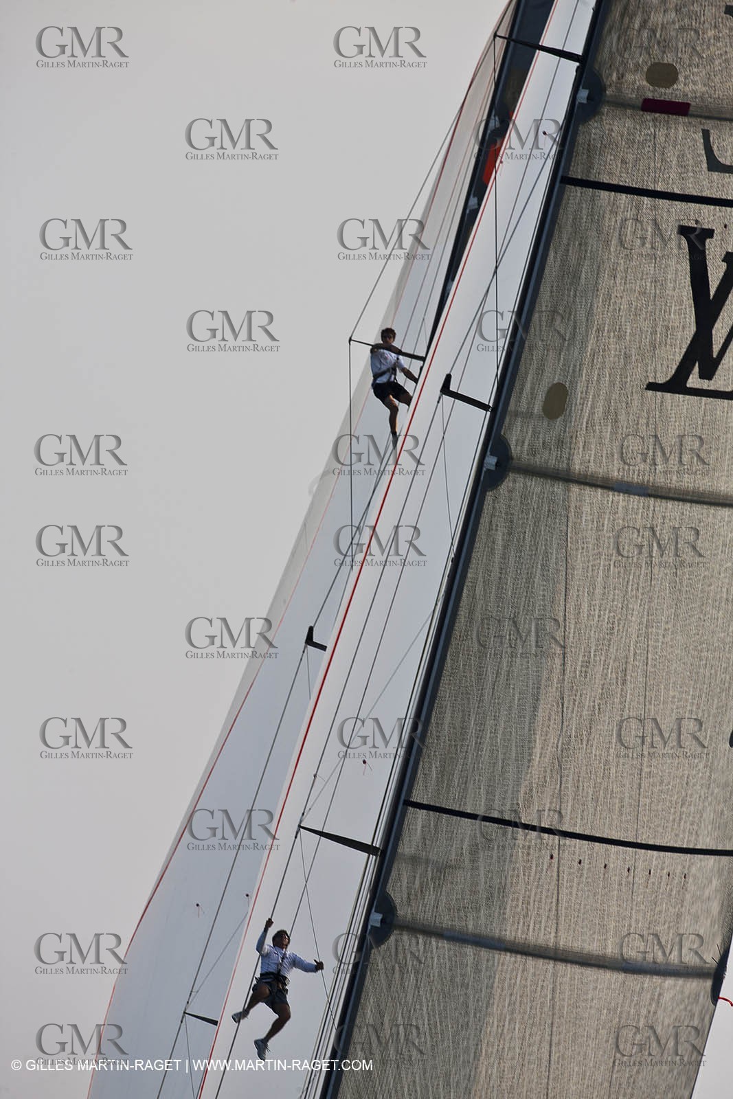 21 11 2010 - Dubai (UAE) - Dubai Louis Vuitton Trophy -  Round 2 - BMW ORACLE Racing