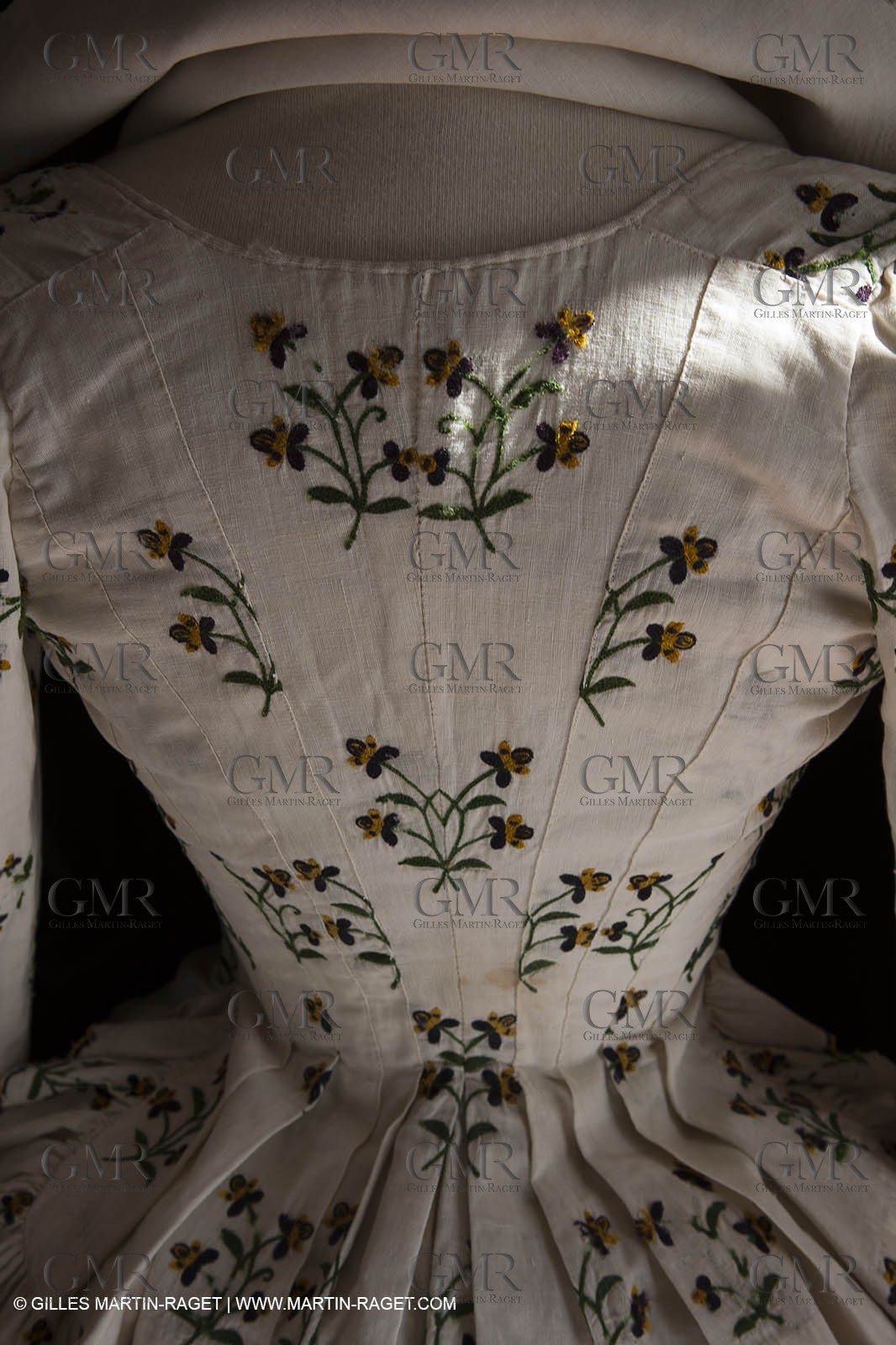 30 06 2011 - Toulon (FRA,83) - Villa Rosemaine - Indiennes sublimes exhibition