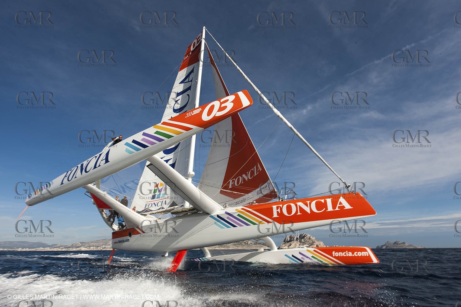 27 09 2012 - Marseille (FRA,13) - Alpari World Match Race Tour - Match Race France 2012 - Day 3 - Quarter finals - Matc Racing specialists sail on Foncia