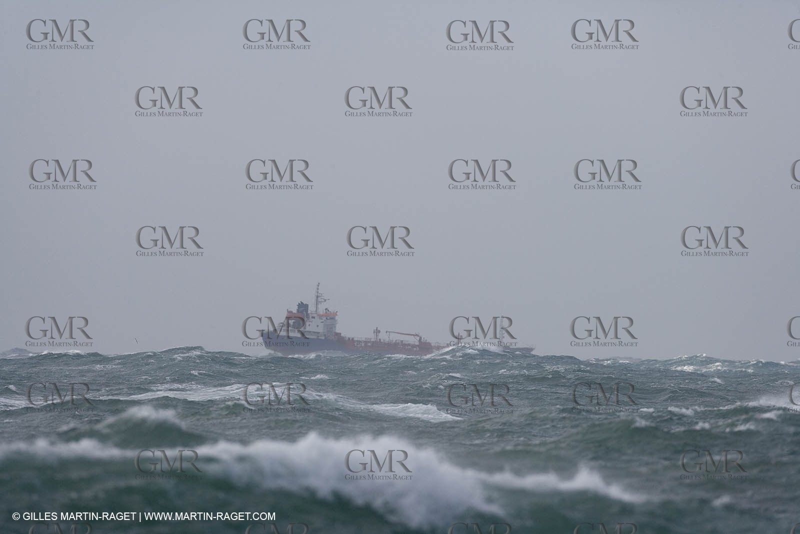 03 01 2008 - Fos sur Mer (FRA, 13) - Esaterly gale