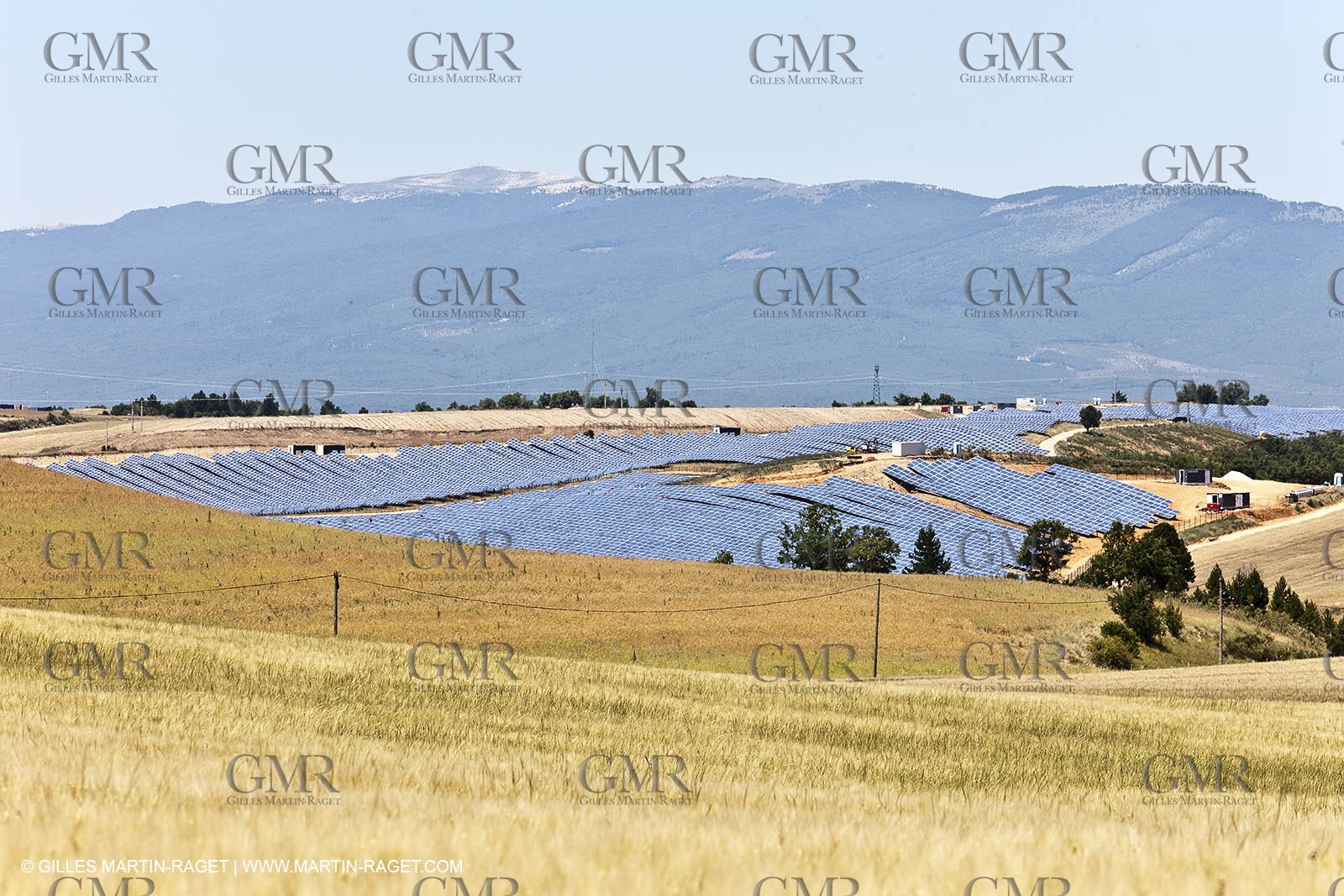 27 06 2011 - Puimichel (FRA, 04) - Solar far des Mées