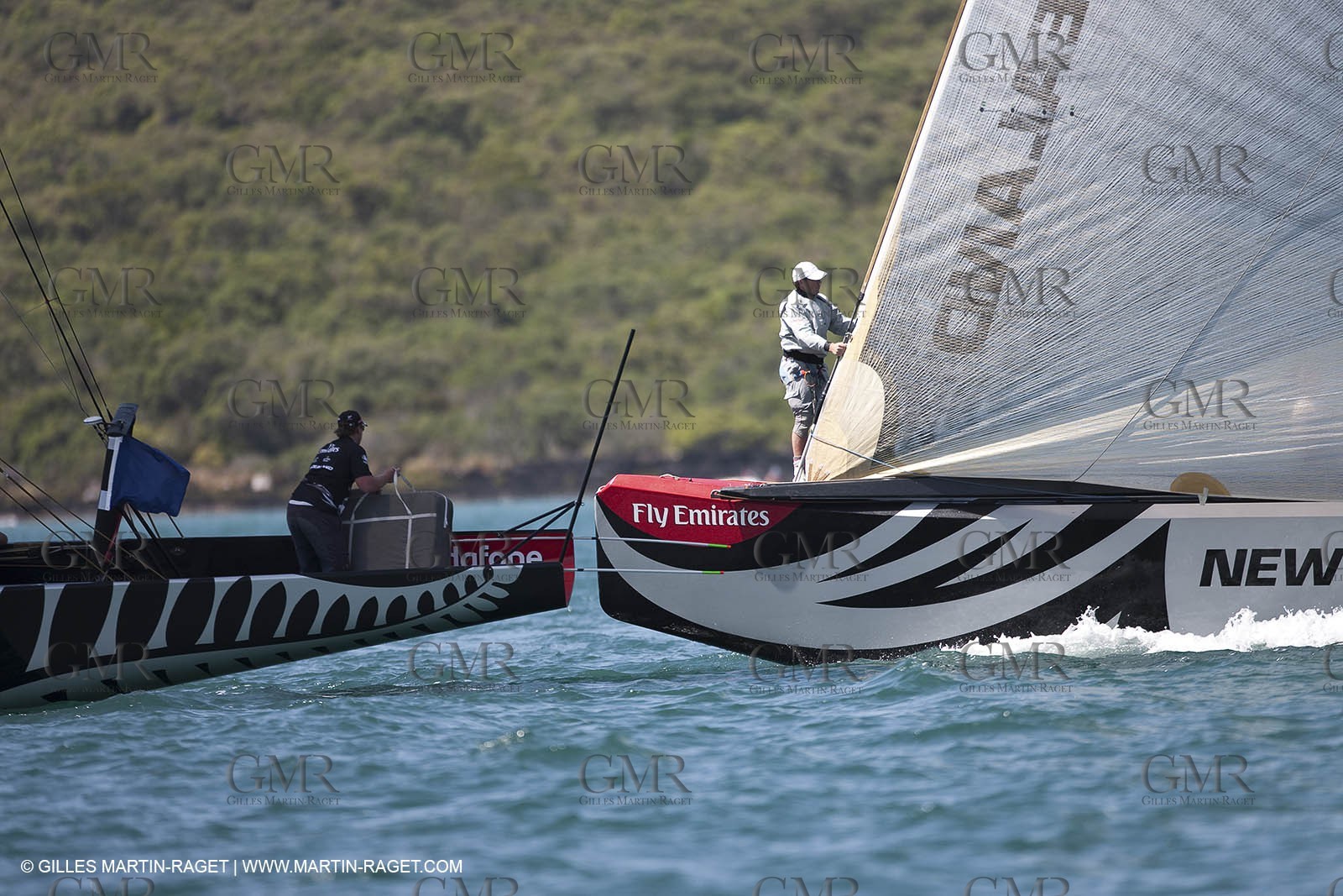 23 01 2009 - Auckland (NZL) -  Louis Vuitton Pacific Series - BMW ORACLE Racing-Tuning up onboard Emirates Team New Zealand yacht
