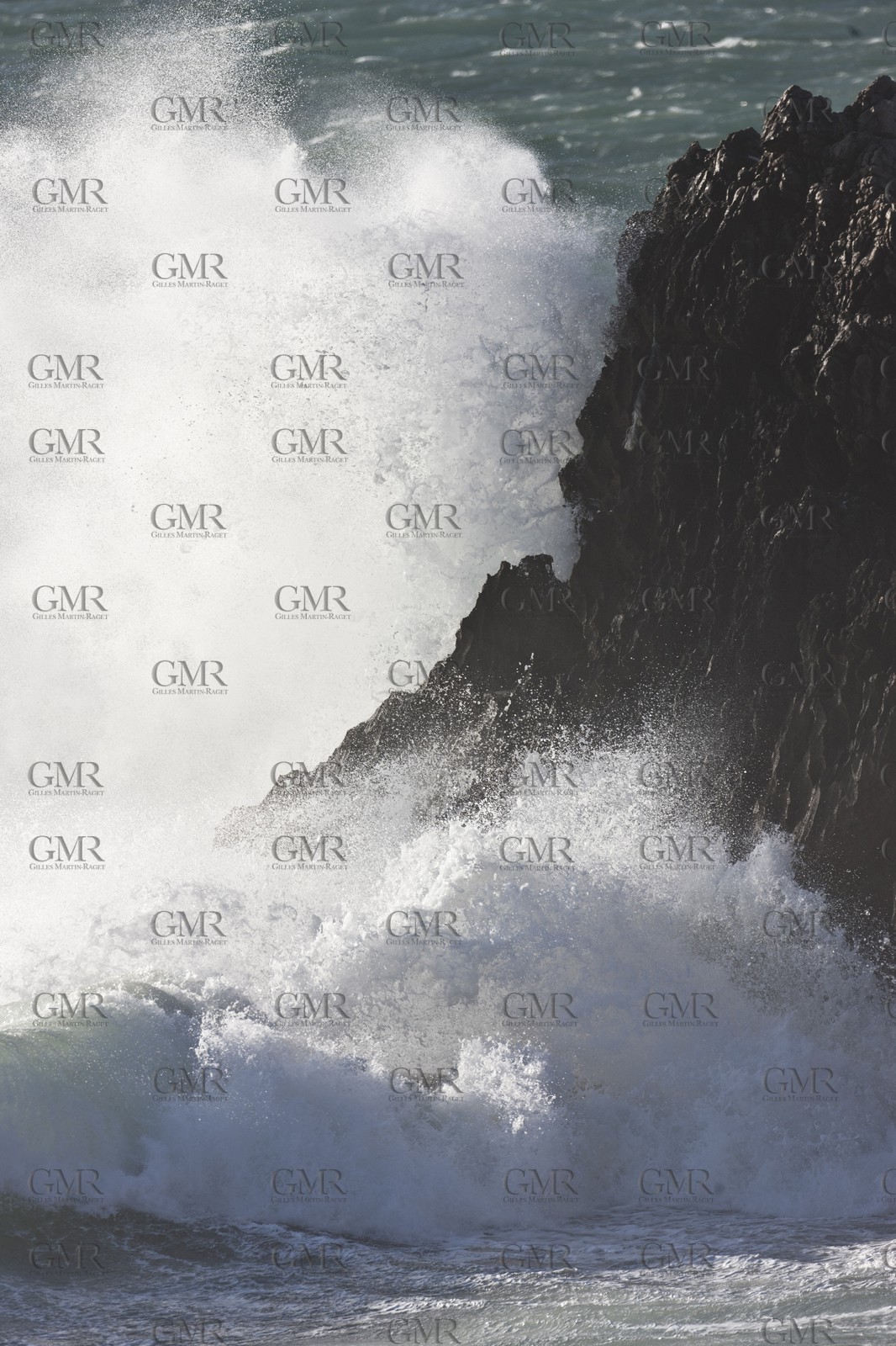 19 07 2011 - Cascais (POR) - 34th America's Cup - AC World Series - Cascais 2011 - Cascais area - Guincho