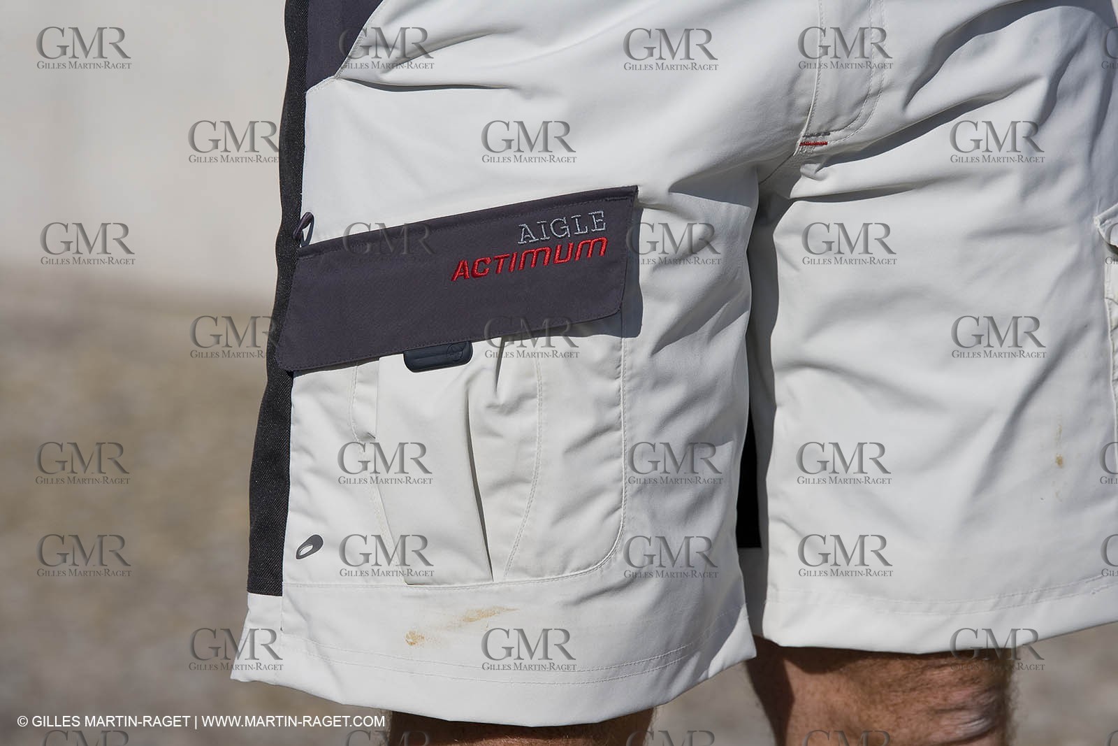 28 09 2007 - Marseille (FRA, 13) - Aigle Marine weather clothing showed in action by salors Marc Emig et Luce Molinier