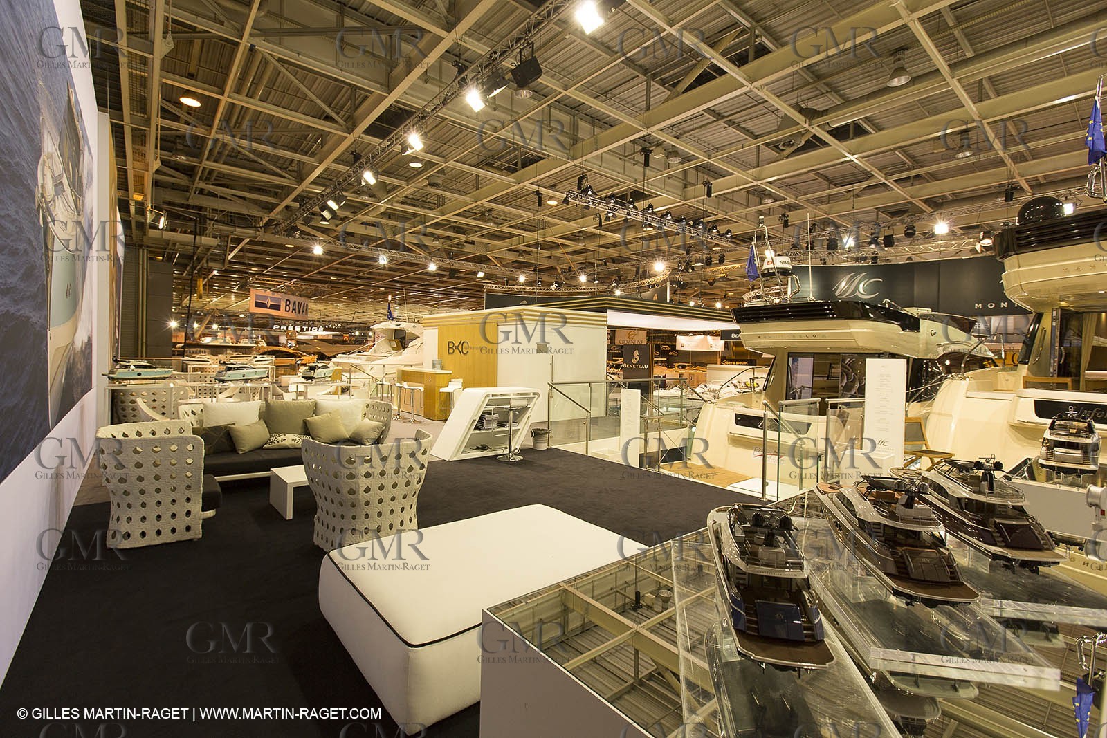10 12 2013 - Paris (FRA,75) -Paris Boat Show - Beneteau booth