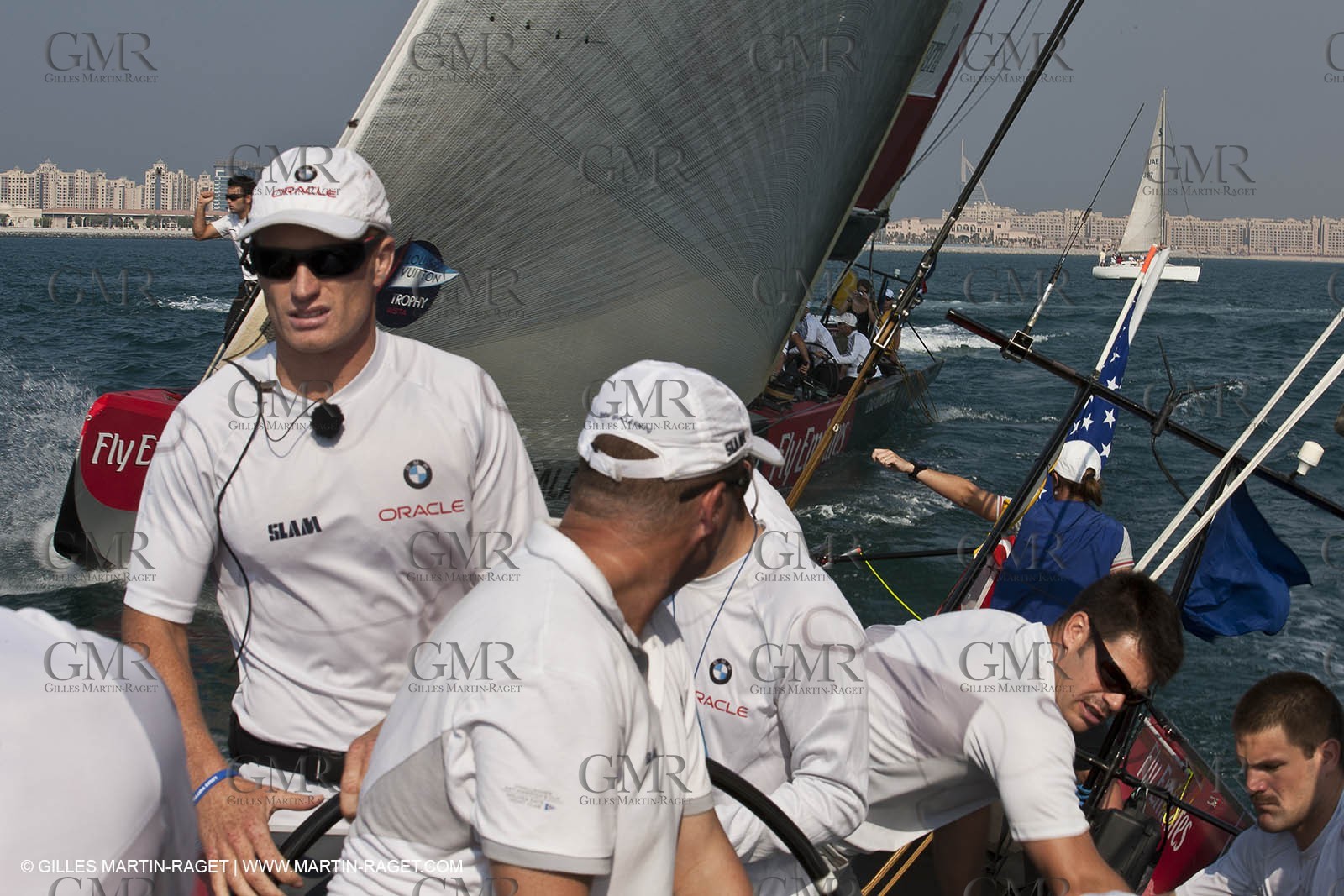 14 11 2010 - Dubai (UAE) - Dubai Louis Vuitton Trophy -  BMW ORACLE Racing - Training - Onboard Vs All 4 one