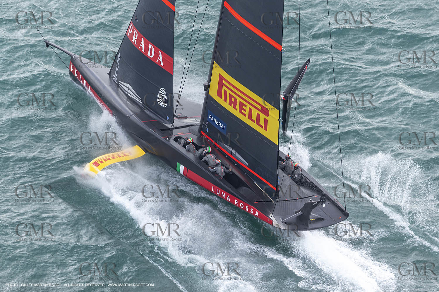 10 12 2020 - Auckland (NZL) - 36th America's Cup - Practice Sessions - Day 2 -Luna Rossa Prada Pirelli Team