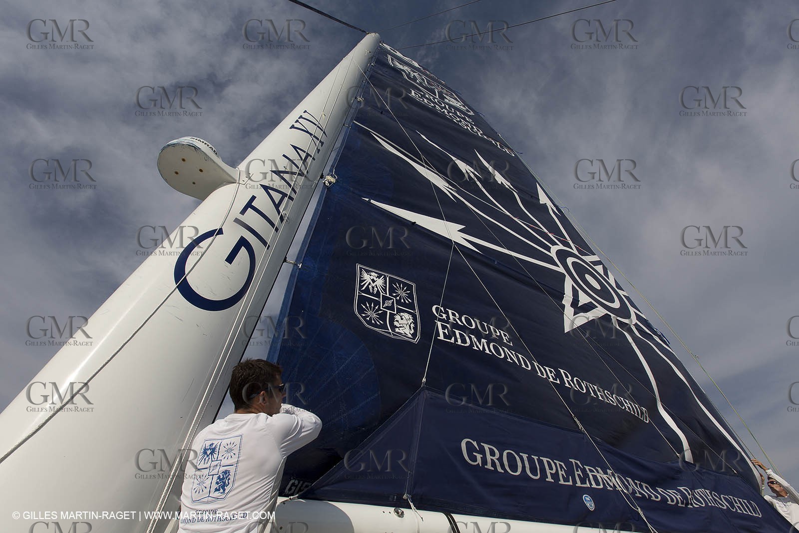 05 07 2012 - New York (USA) - Ocean Krys Race - Speed runs in fornt of NY city