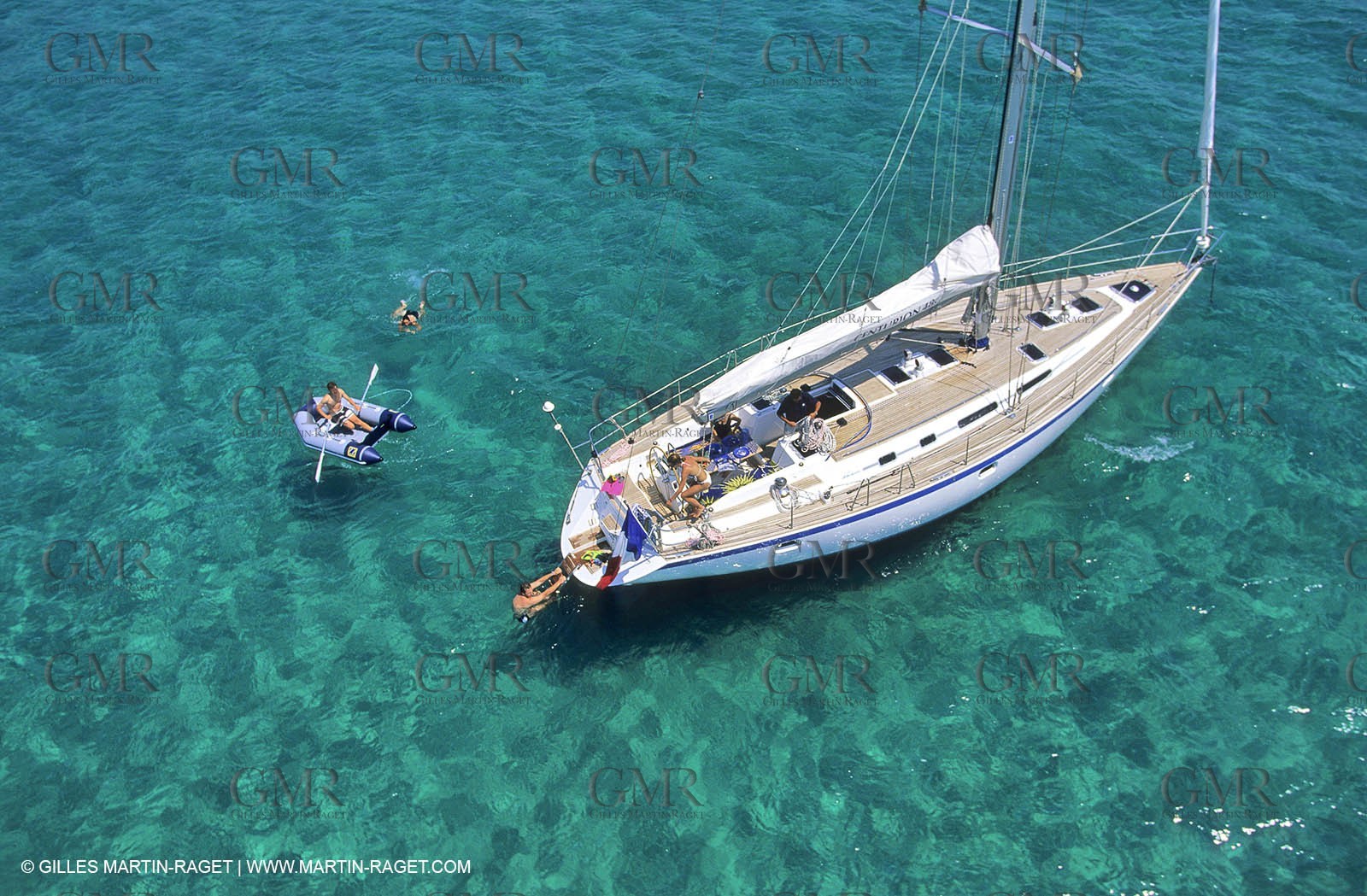 Cruising monohull mooring