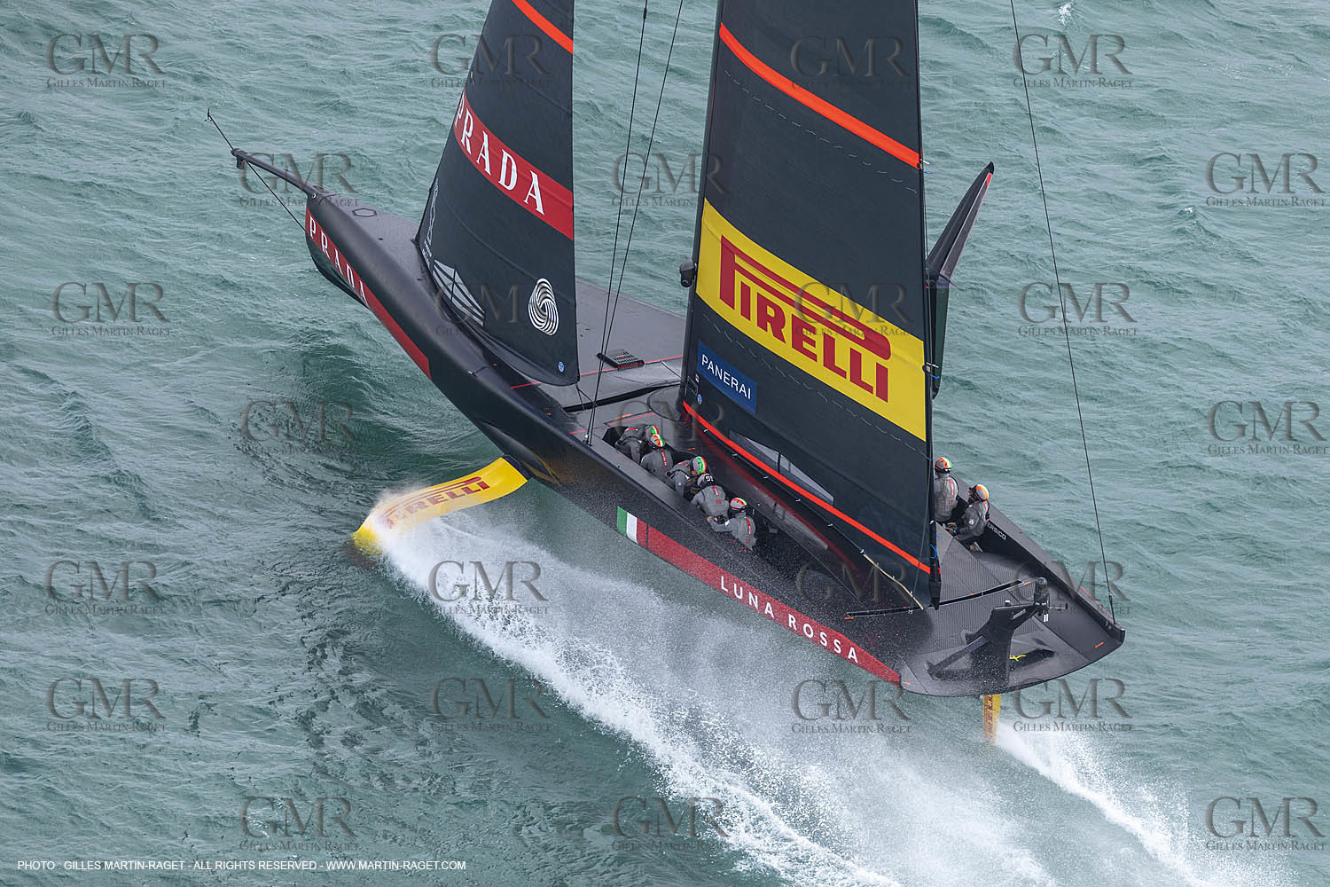 10 12 2020 - Auckland (NZL) - 36th America's Cup - Practice Sessions - Day 2 -Luna Rossa Prada Pirelli Team