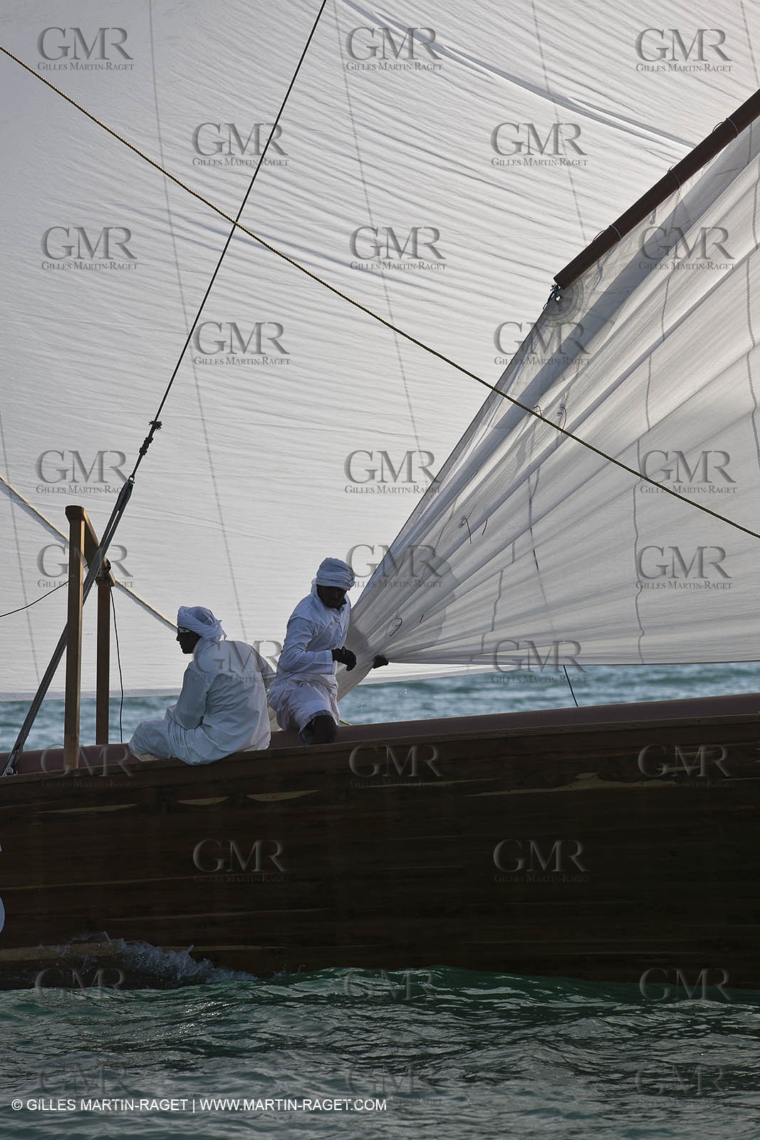 20 11 2010 - Dubai (UAE) - Dubai Louis Vuitton Trophy - Traditionnal dhow races for competing teams