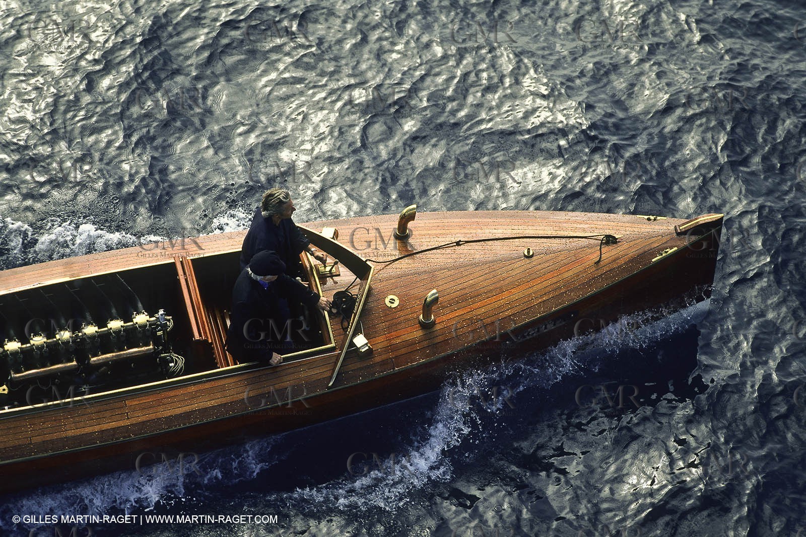 motor boats, claissc runabouts, cefit or Sagitta at Trapani boatyard (Cassis, FRA,13)