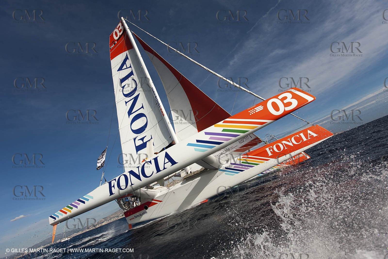 27 09 2012 - Marseille (FRA,13) - Alpari World Match Race Tour - Match Race France 2012 - Day 3 - Quarter finals - Matc Racing specialists sail on Foncia