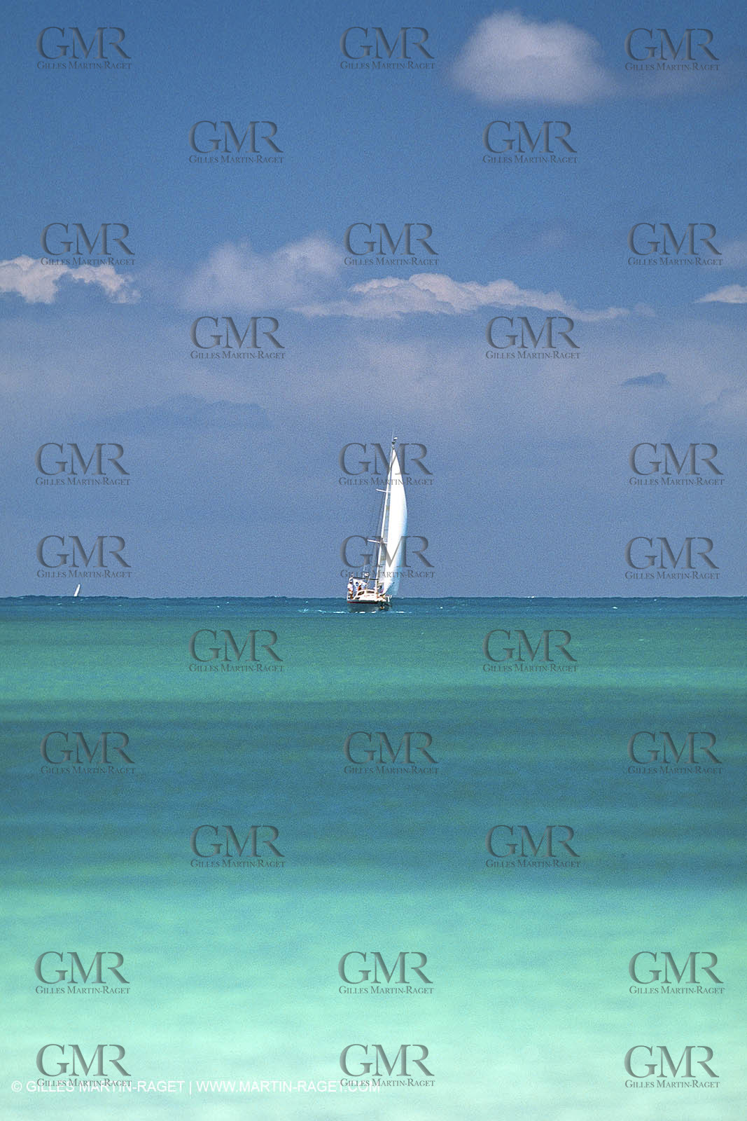 Destinations - South Pacific Ocean - New Caledonia - Pines Island
