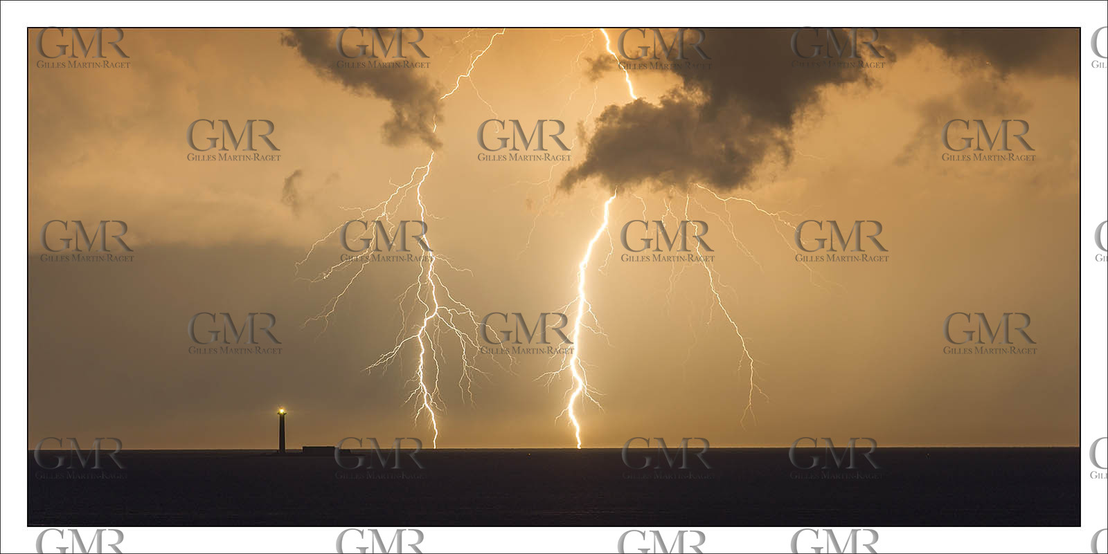 Product: in house made quality print on 8 ultrachome colors Epson ink Jet printer.Available sizes: . 50 x 100 cm. 100 x 200 cmAvailable papers: . Standard 250 gr glossy paper print, black streak, white margin, no signature. Top quality glossy 290 gr. paper, black streak, white margin, checked and signed by the author. Fine Art print (signed, numbered, stamped, registered) on demand. Other supports (Canvas, Acrylic, Metal) on demandPackaging: cylindric reinforced tubeShipping options: regular mail or Shipping companyClick on the basket icon to select your options and start the online ordering process