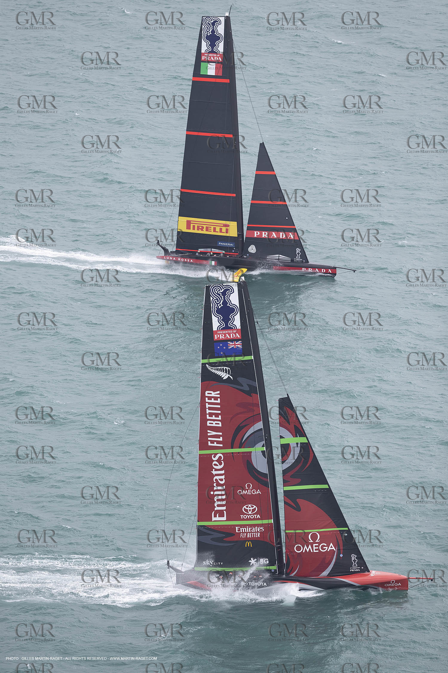 10 12 2020 - Auckland (NZL) - 36th America's Cup - Practice Sessions - Day 2 - Emirates Team New Zealand and Luna Rossa Prada Pirelli Team