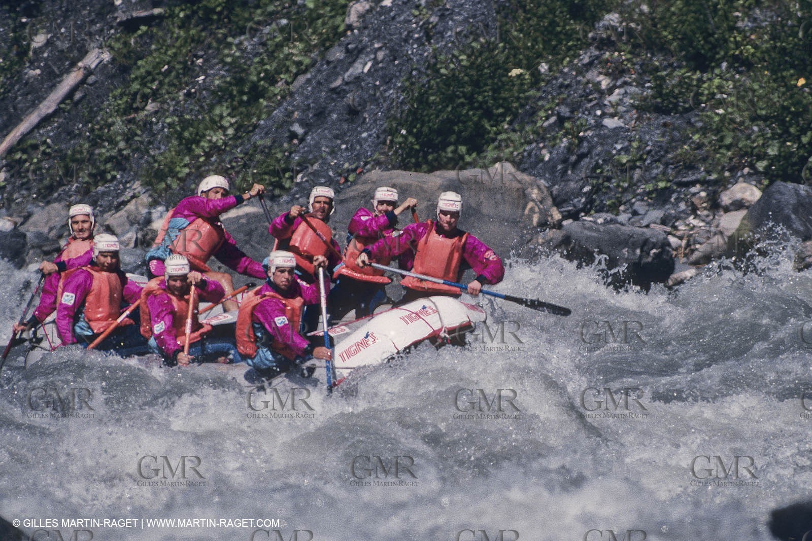 Watersports, rafting, rowing, eaux vives, rame, kayaking, pirogues
