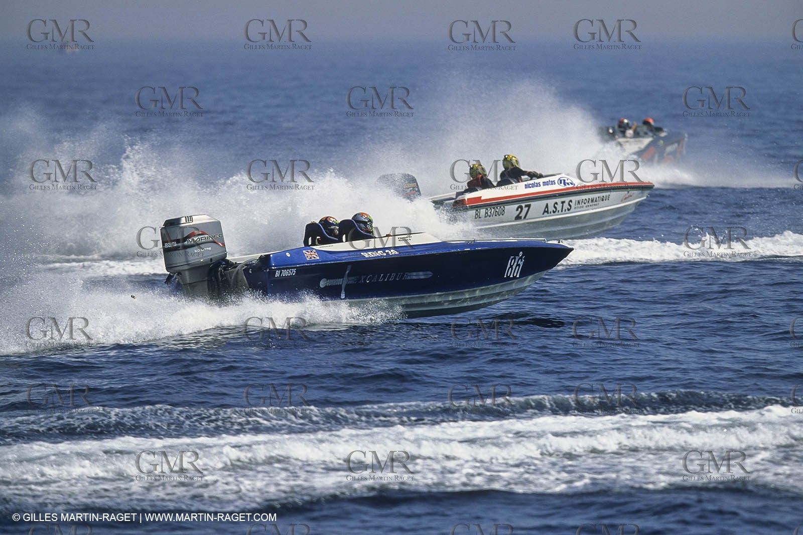 Powerboating, offshore racing