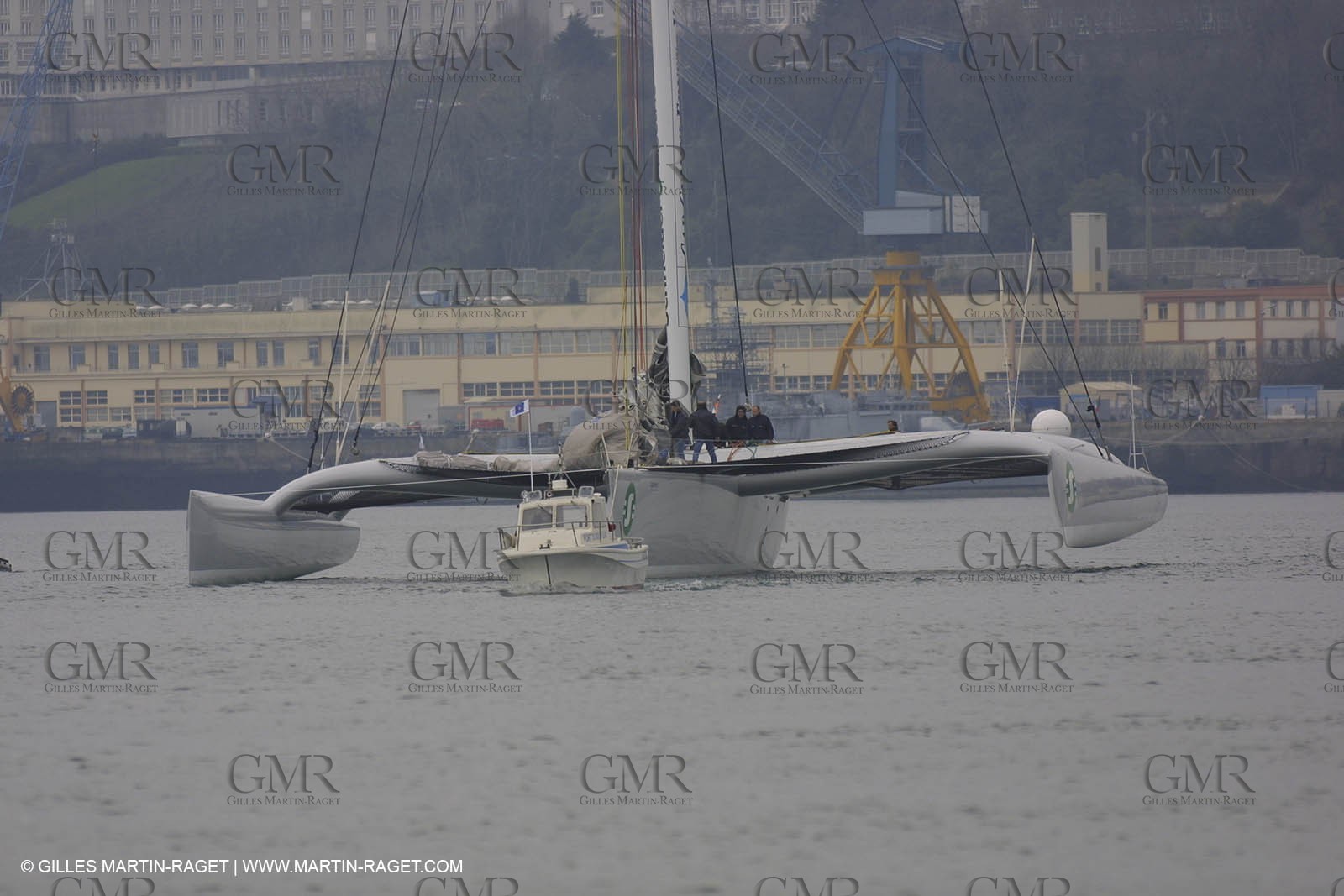 Geronimo - Jules Verne Trophy 2001 start - Brest