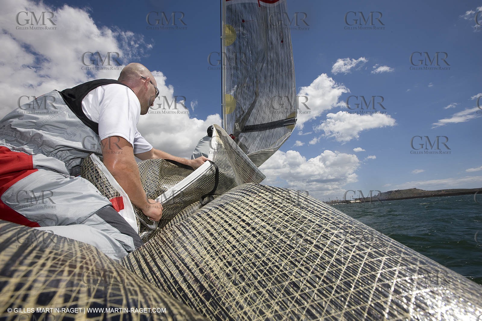 21 04 2008 - Cagliari (ITA)- BMW ORACLE Racing - RC 44 championship