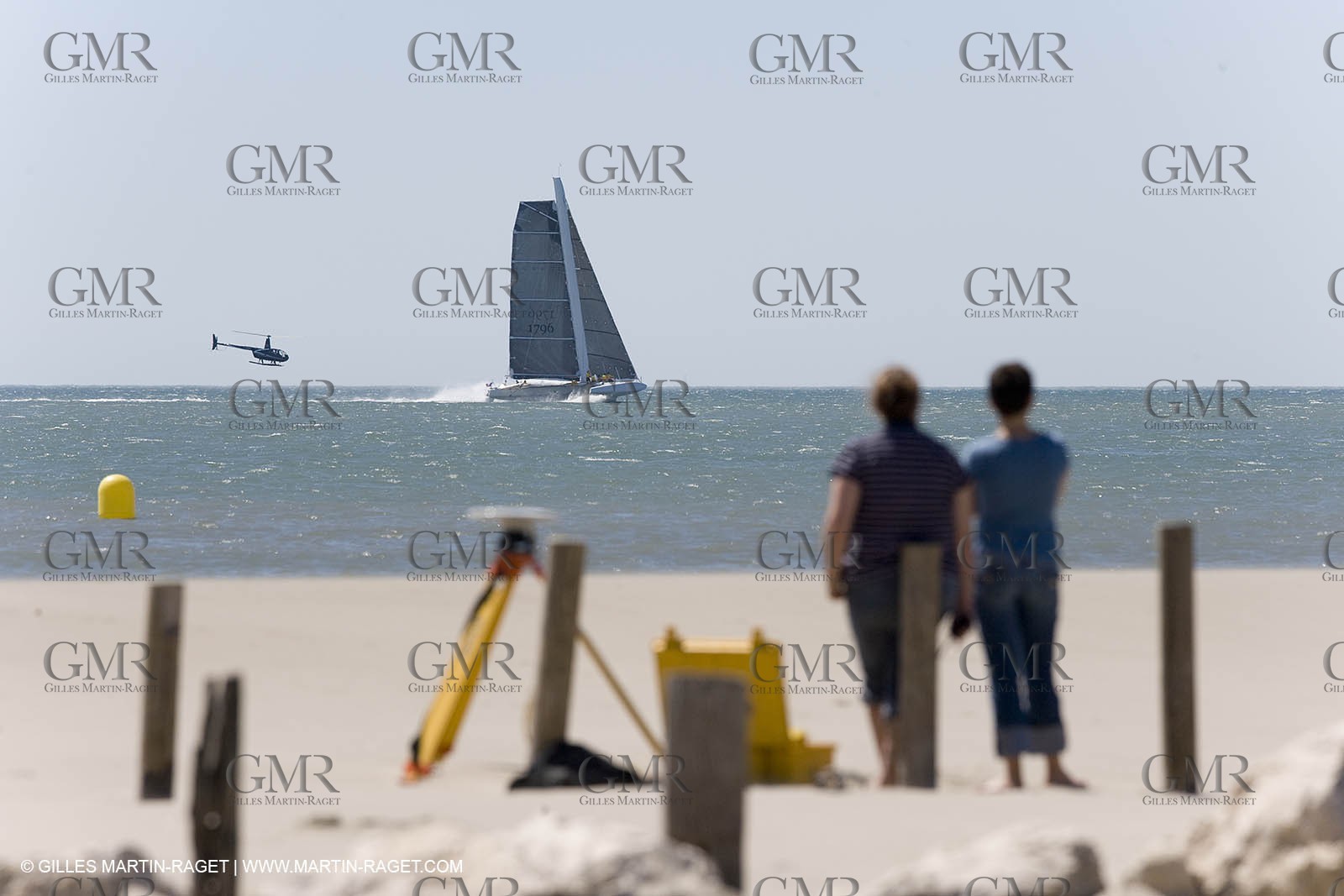 18 06 2008 - Port Saint Louis du Rhône (FRA,83) - 50 knots record attempt trials by l'Hydroptère