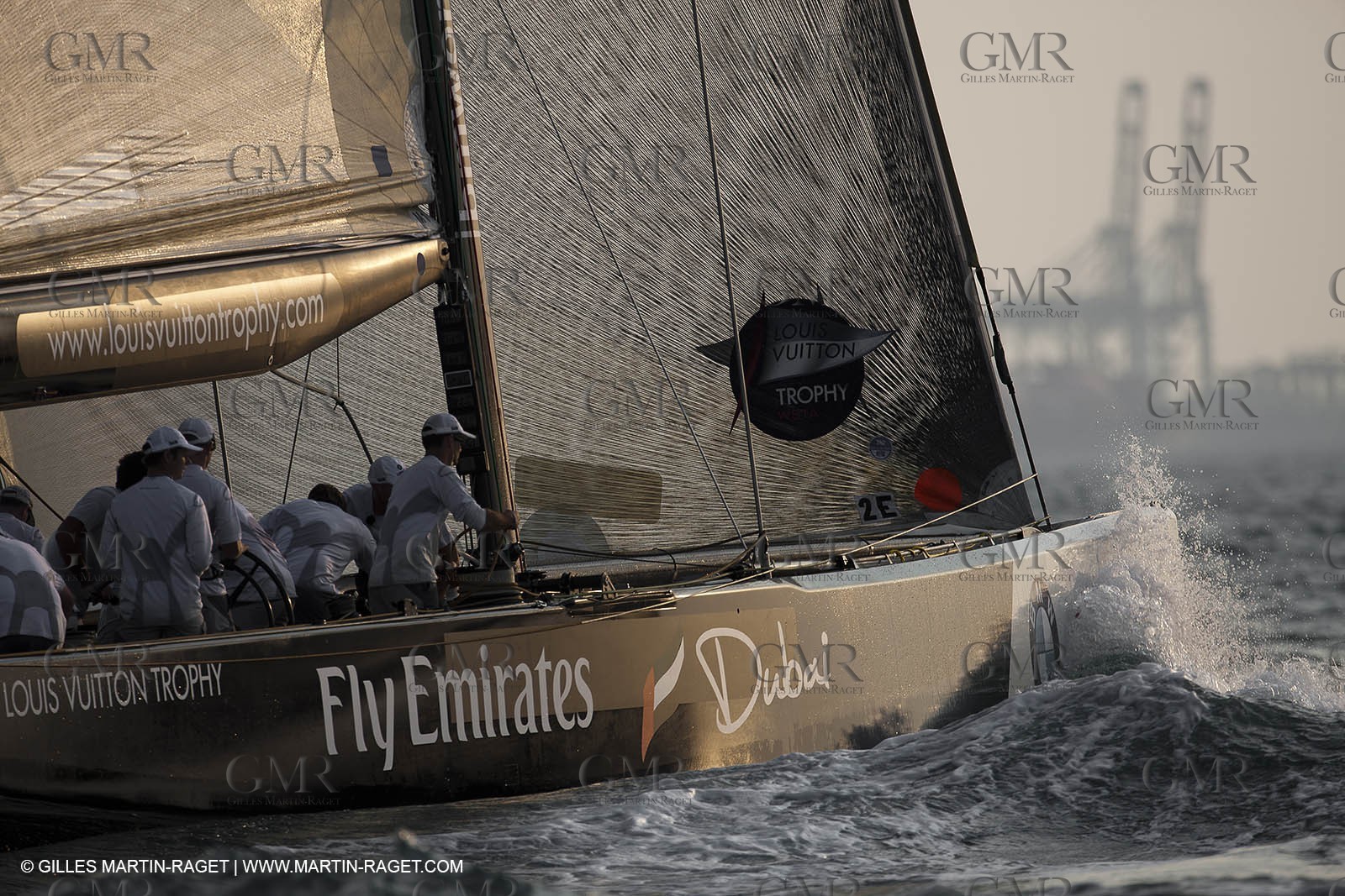 14 11 2010 - Dubai (UAE) - Dubai Louis Vuitton Trophy -  BMW ORACLE Racing - Training - Race Day 1