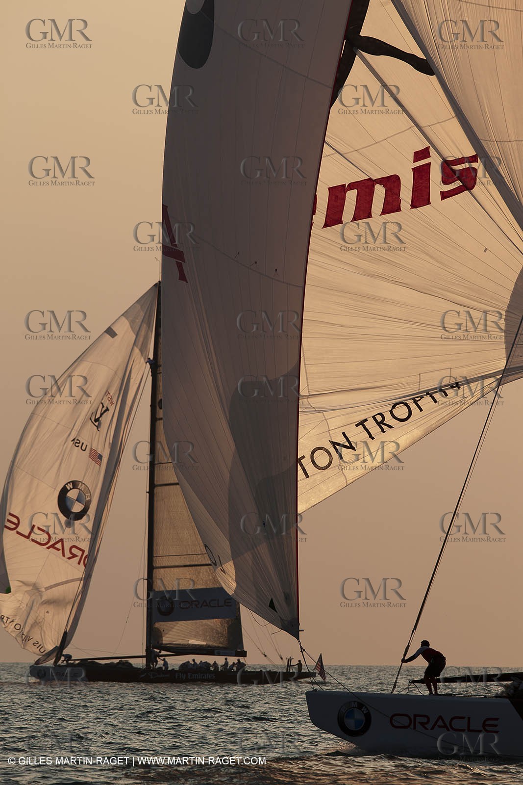 21 11 2010 - Dubai (UAE) - Dubai Louis Vuitton Trophy -  Round 2 - BMW ORACLE Racing