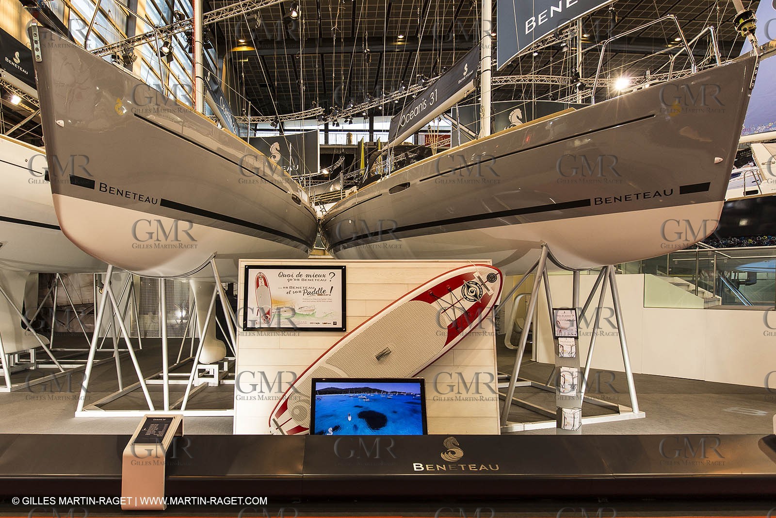 10 12 2013 - Paris (FRA,75) -Paris Boat Show - Beneteau booth