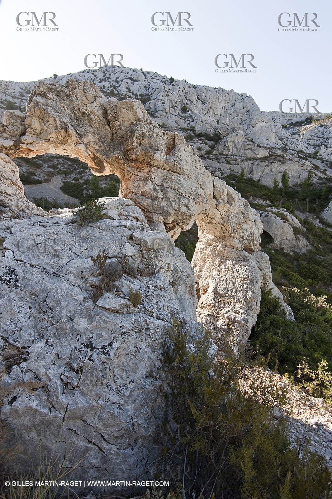 07 09 2009 - Marseille (FRA, 13) - Les Calanques - Massif de Marseilleveyre - les 3 arches