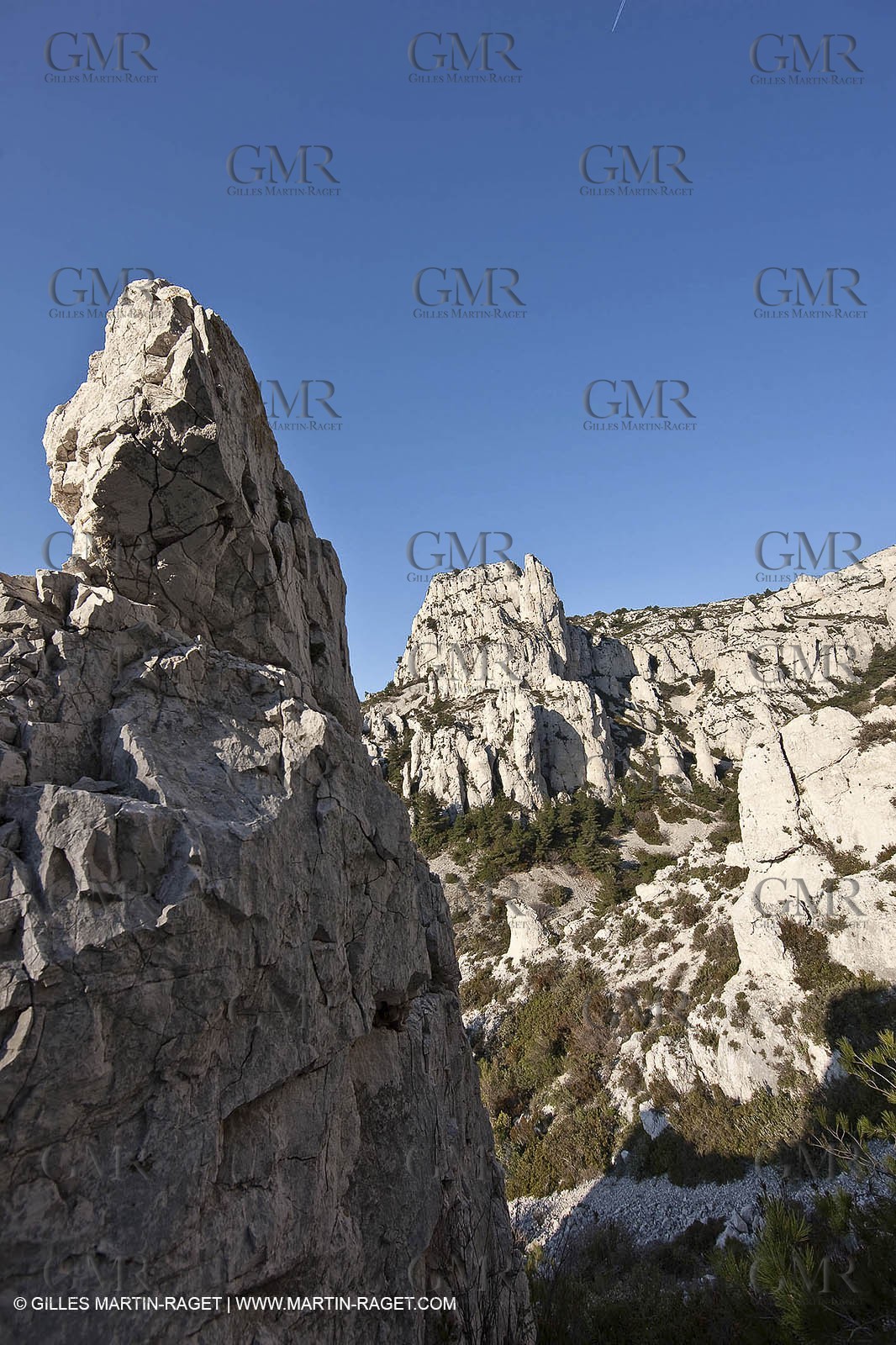 23 03 2009 - Marseille (FRA, 13) - Les Calanques - Walkyries circus