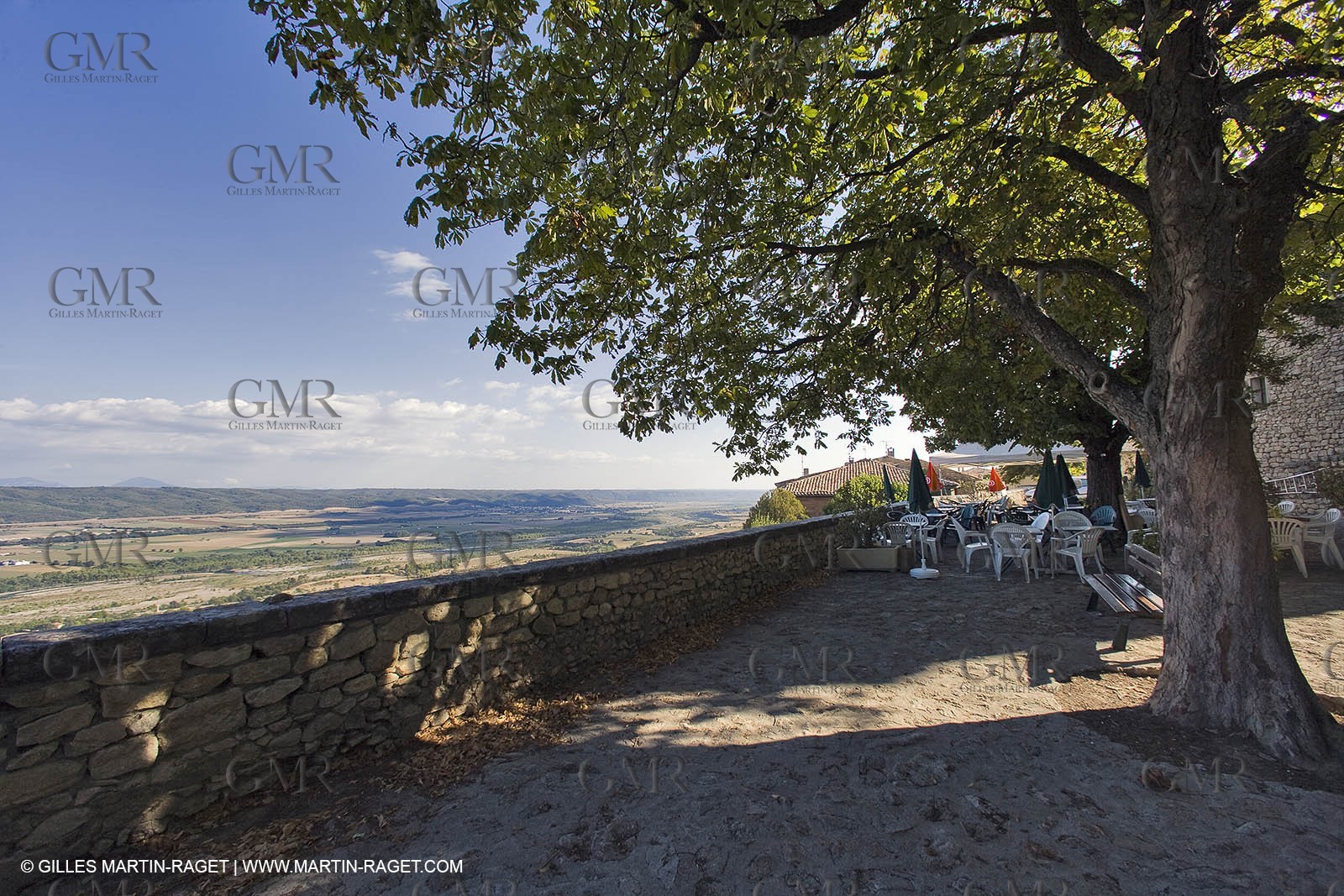 31 08 2007 - Forcalquier surrounds (FRA, 04) - Durance valley - Lurs