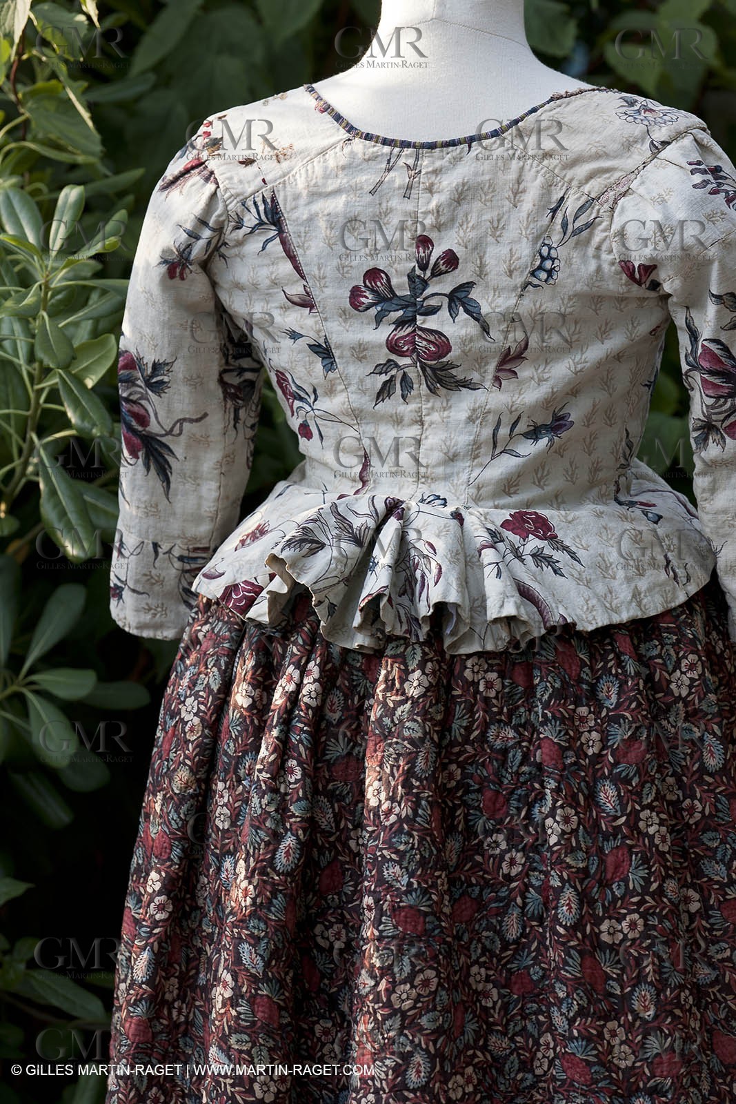 30 06 2011 - Toulon (FRA,83) - Villa Rosemaine - Indiennes sublimes exhibition