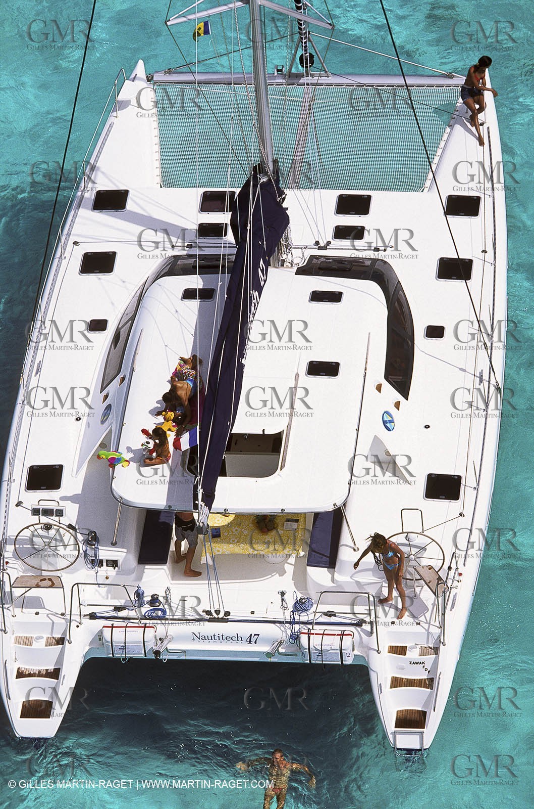 Cruising multihull mooring