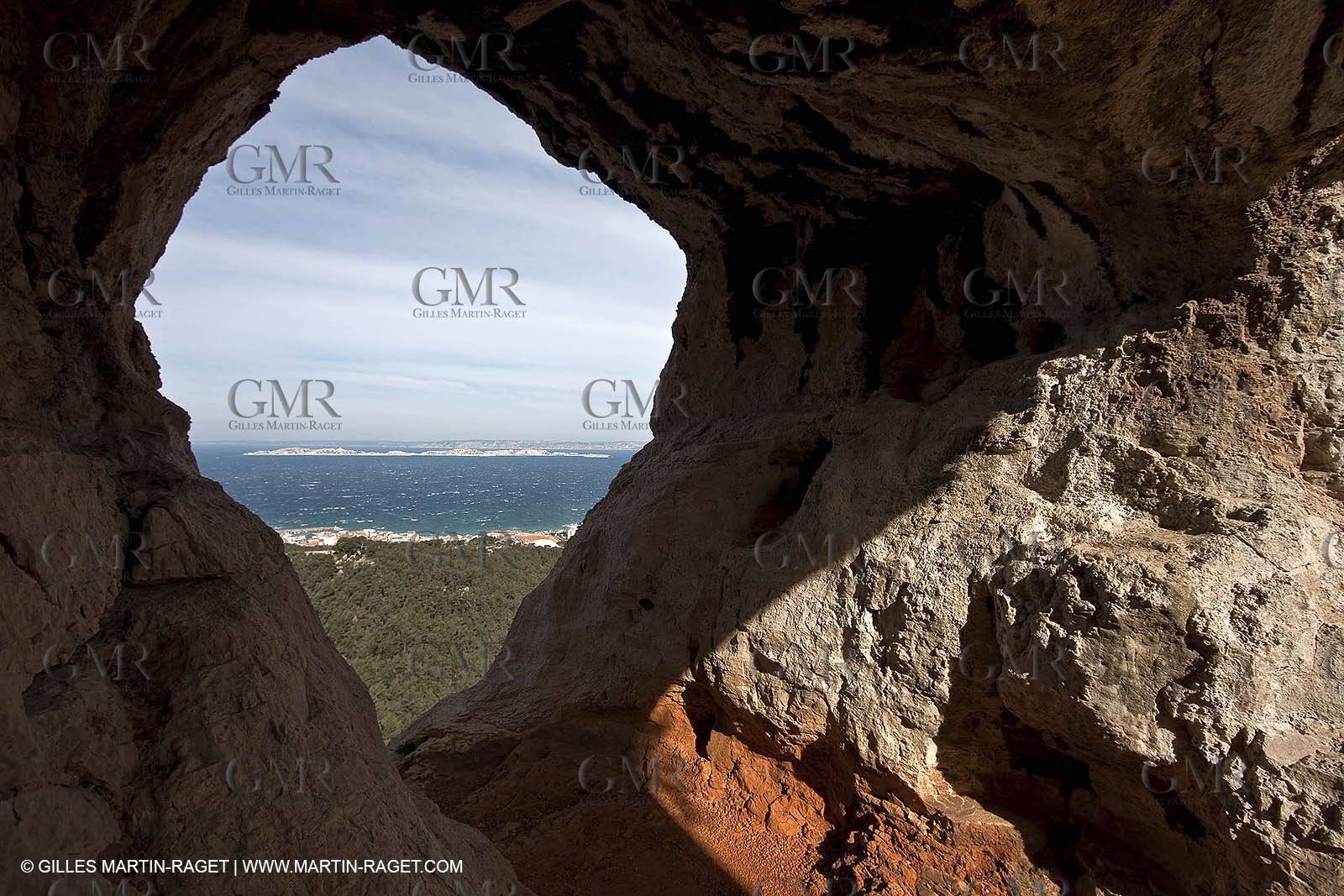 25 03 2009 - Marseille (FRA, 13) - Les Calanques - Massif de Marseilleveyre - La Roche Percée