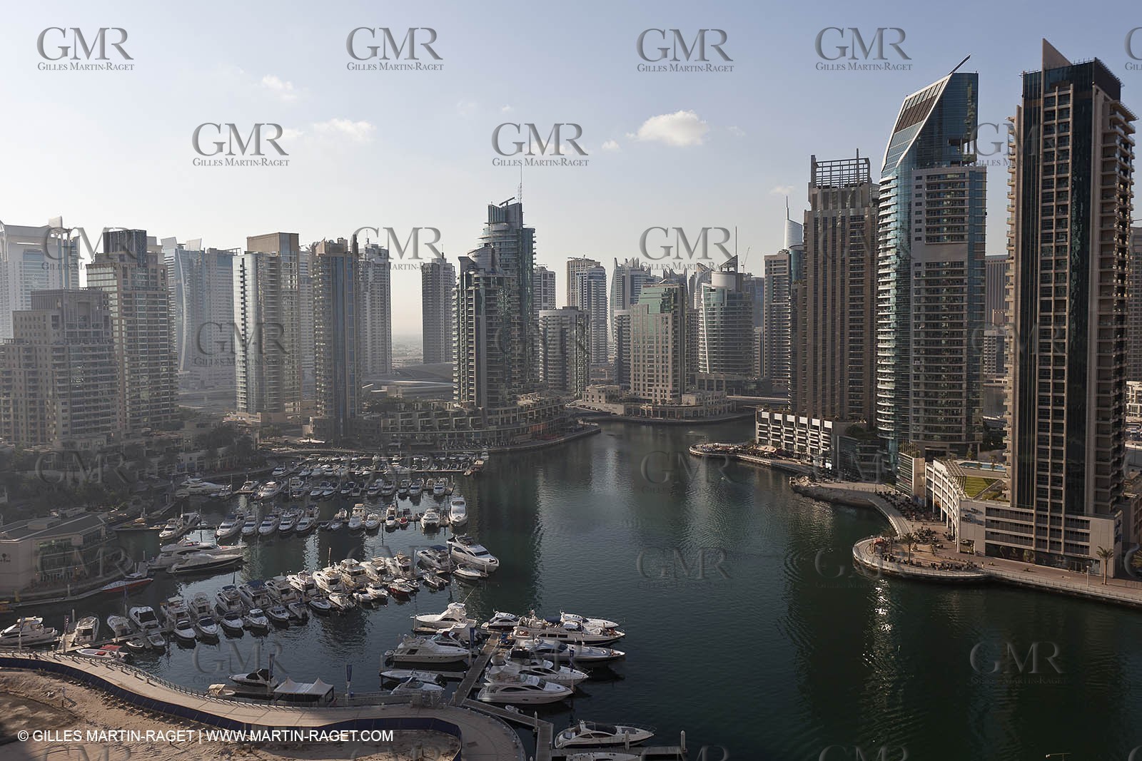 21 11 2010 - Dubai (UAE) - Dubai Louis Vuitton Trophy -  Round 2 - BMW ORACLE Racingg Vs Emirates Team New Zealand