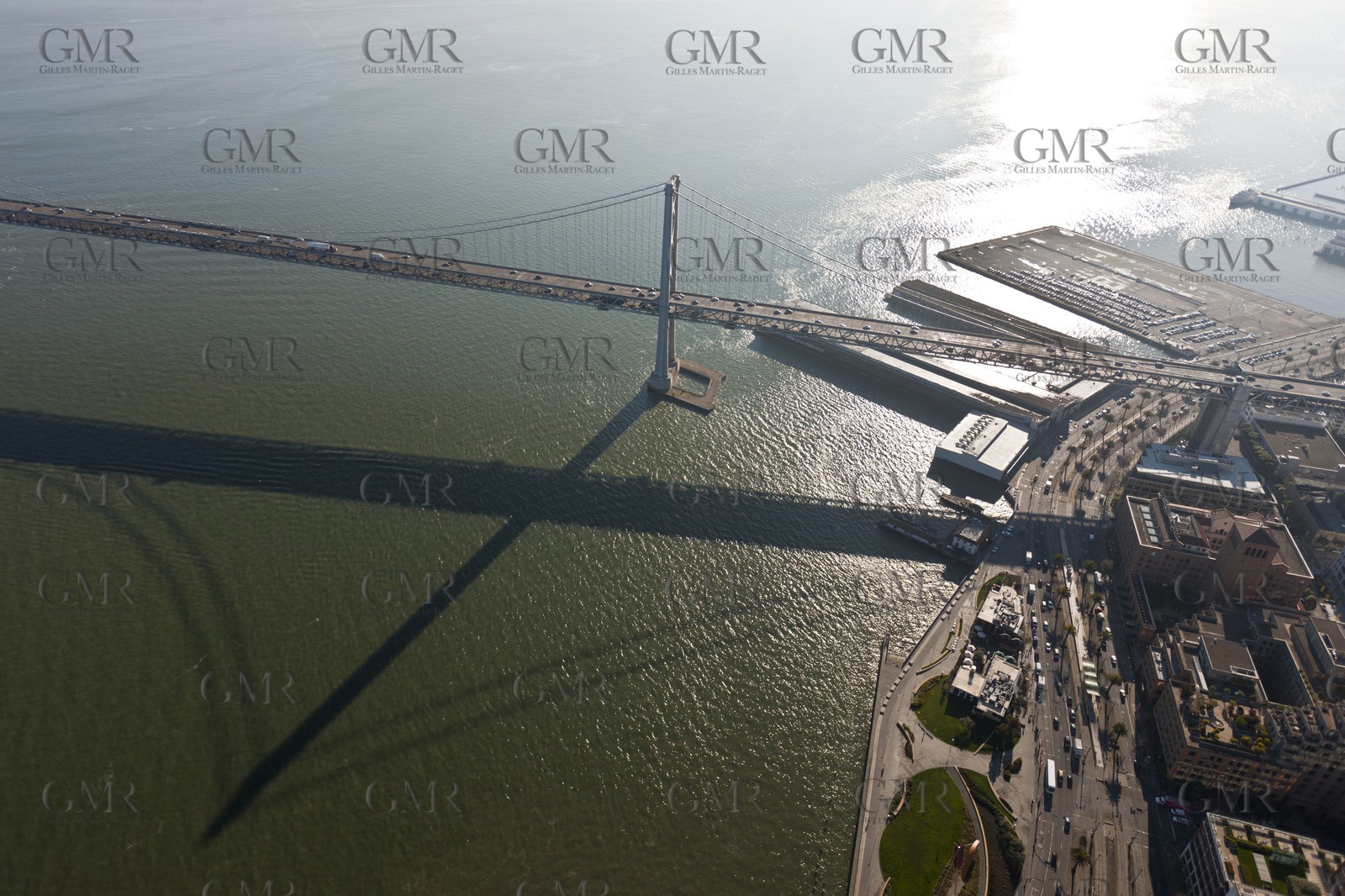 05 01 2011 - San Francisco (USA, CA) - 34th America's Cup - San Francisco waterfront