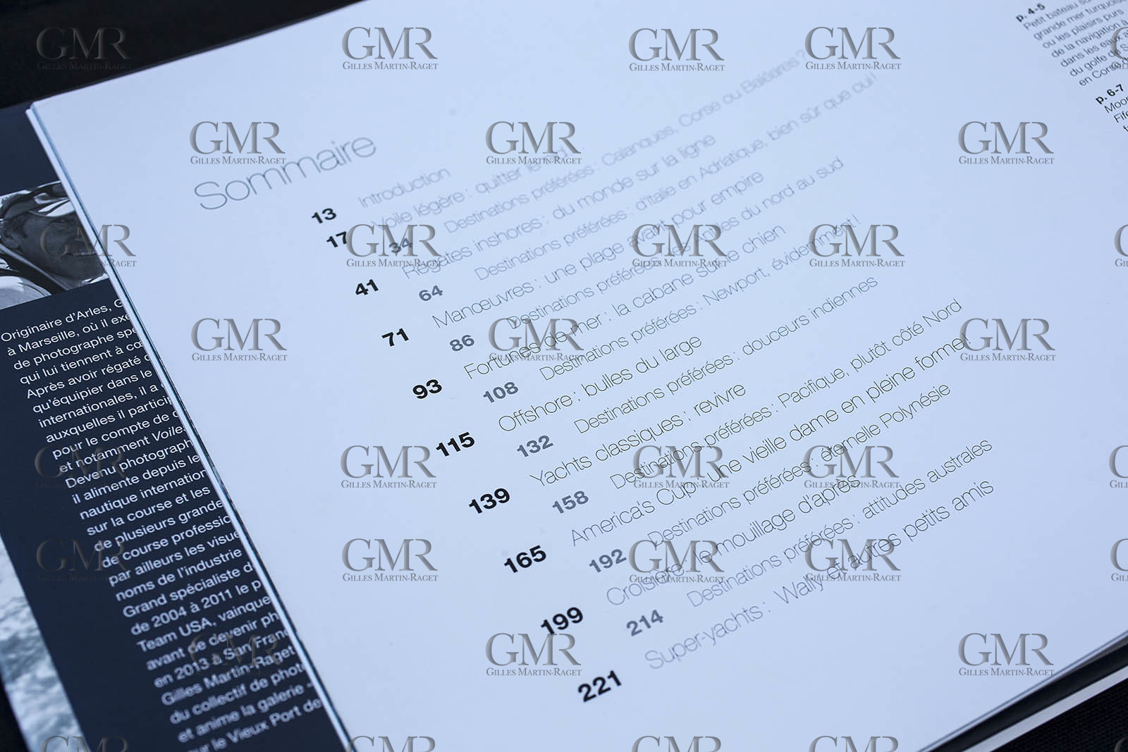 17 août 2014 - Book Vu en Mer (as seen at sea) - Editions du Chêne (Paris, FRA)- Gilles Martin-Raget