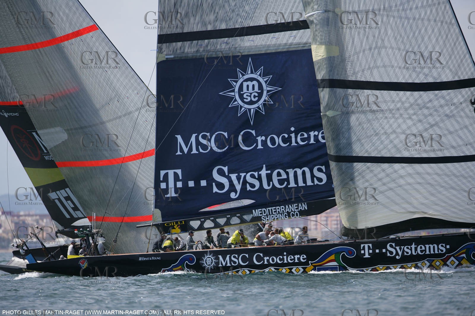 29 04 2007-Valencia (Spain)- 32nd America's Cup - Louis Vuitton Cup - RR2 - Day1 - BMW ORACLE Racing